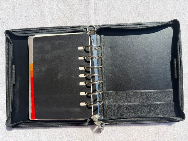 Vtg Franklin Quest Black Leather Spacemaker Planner 7-Ring Binder CL 12215