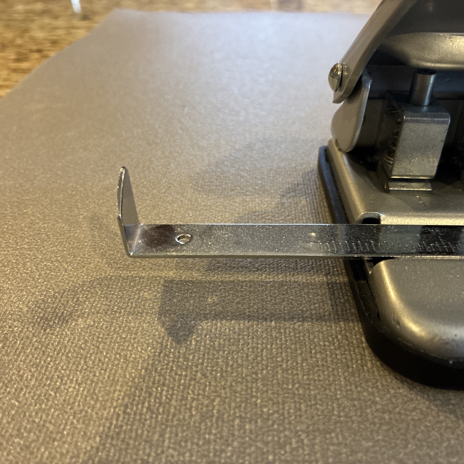 TUL Custom Note-Taking System 12-Hole Discbound Paper Punch – gently used