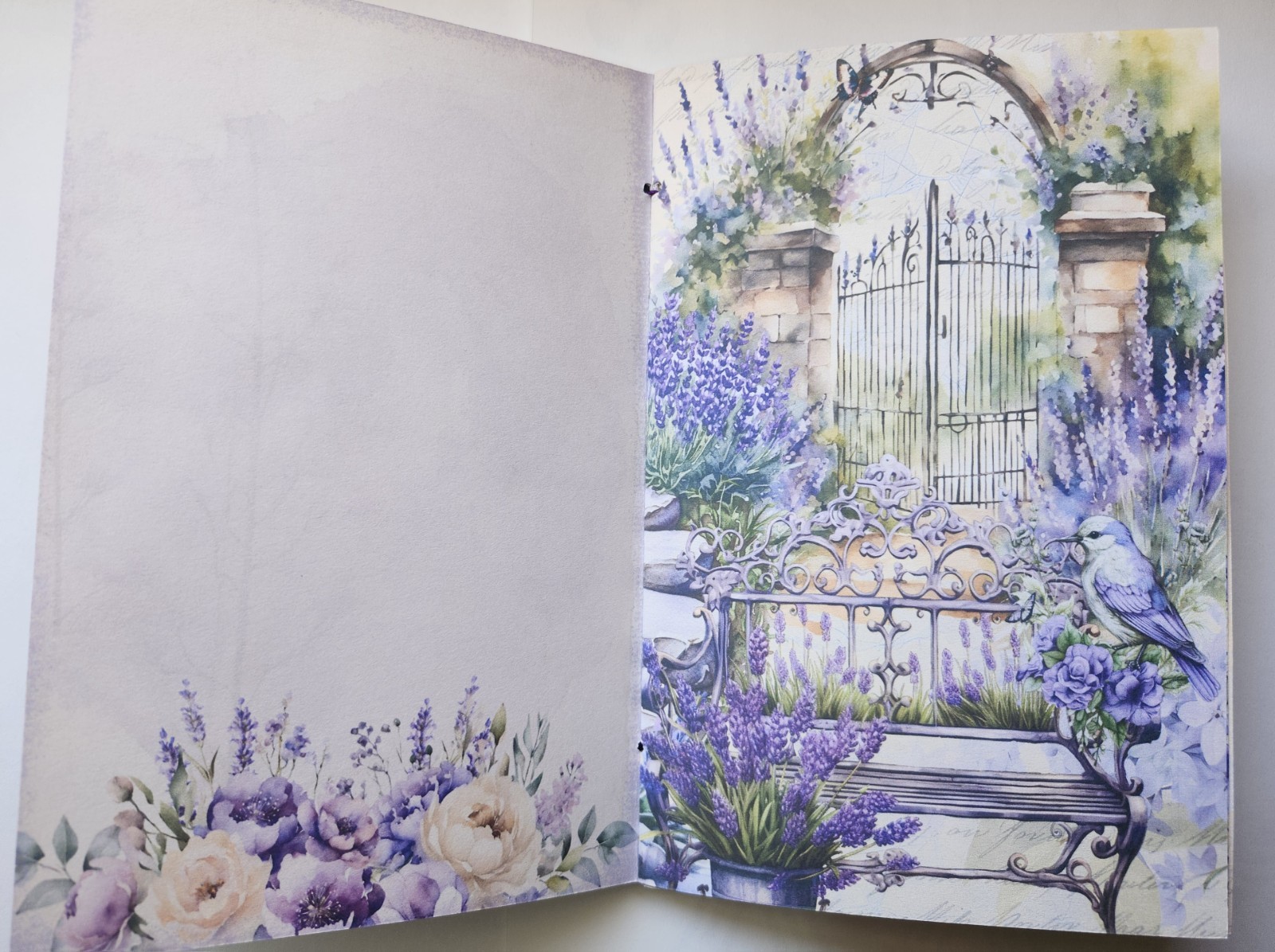 Junk Journal Booklet “LAVENDER DREAMS” 50+ pcs Ephemera Vintage Purples 40pgs