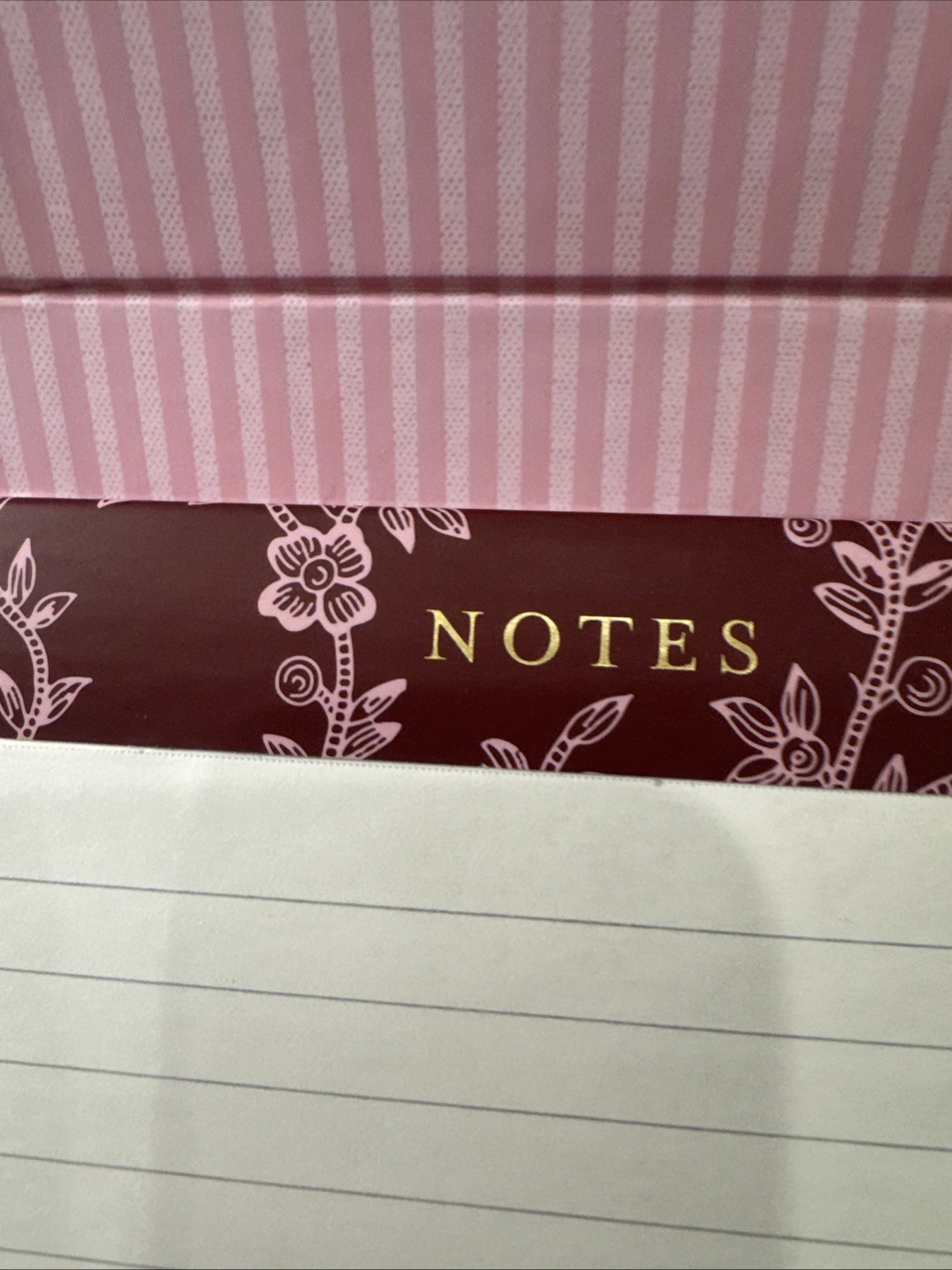 Laura Ashley Floral Hardcover Notebook w/ Gold Pen – Lined Pages – NEW
