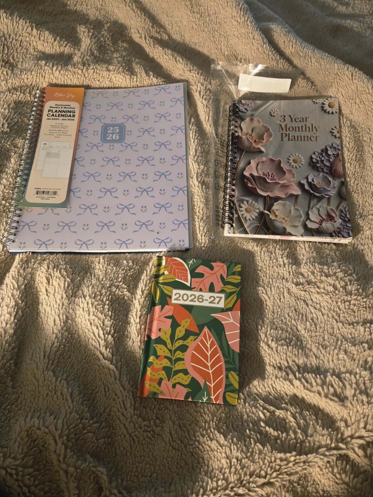 LOT OF 3 25-26 , 26-27, 26-28 PLANNERS