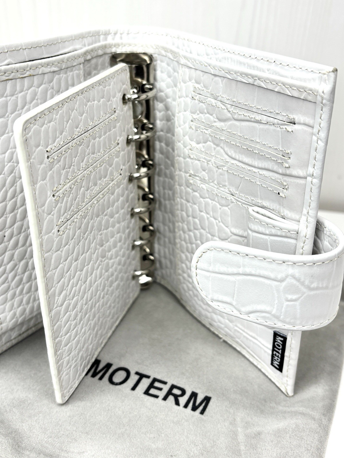 Moterm A7 Pocket Leather Rings Planner White/Light Grey Croc Wallet Organizer