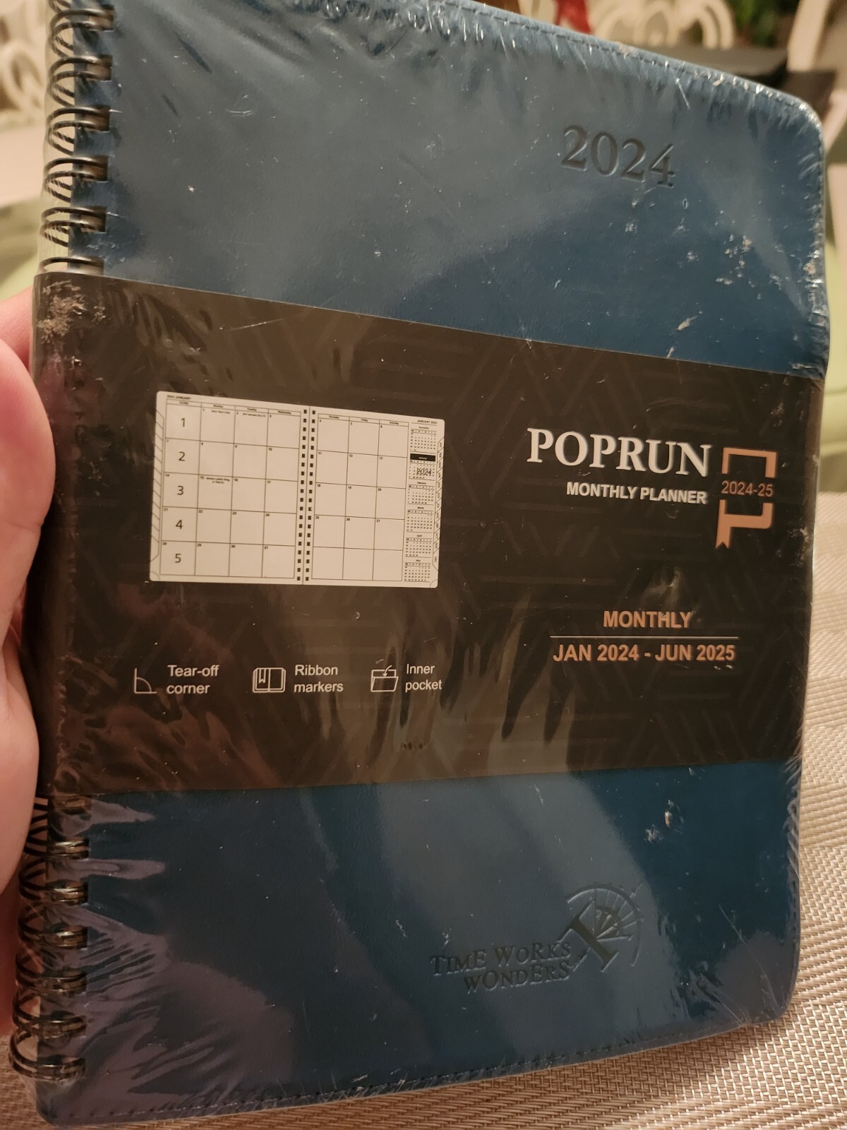 POPRUN Monthly Planner 2024-2025 6.5” x 8.5” 18-Month Calendar Book Jan.202…