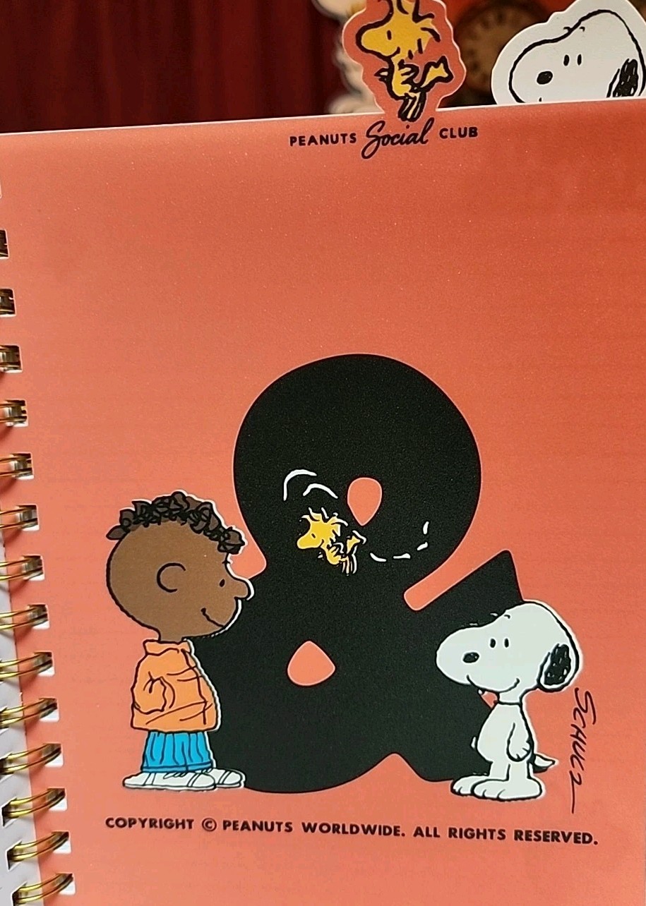 Peanuts Snoopy Social Club Journal 96 Page 6.5×8.5 W/Free Pen
