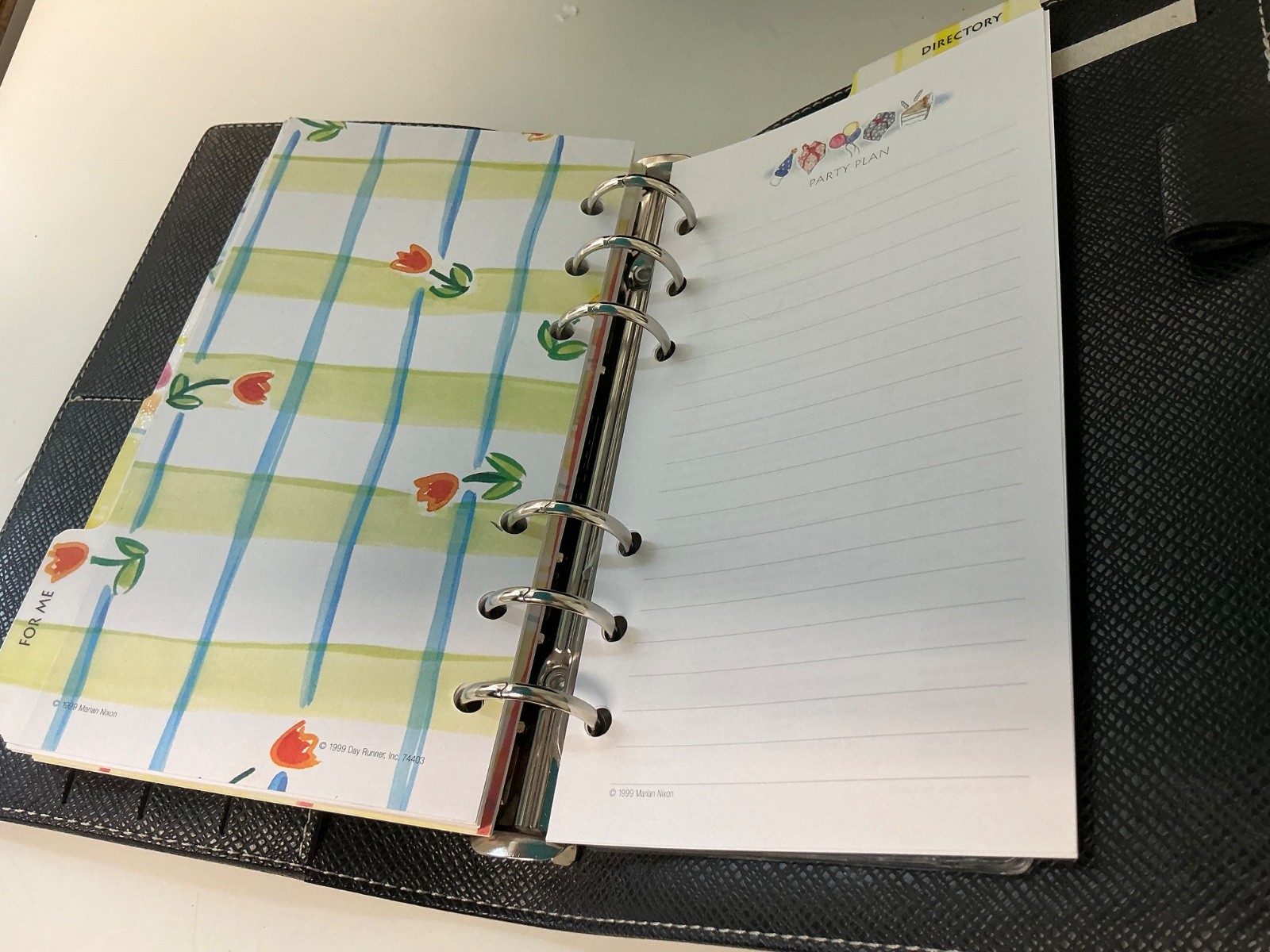 Day Runner 6-Ring Fact Center Compact Personal Organizer Planner Blk 3.75×6.75″