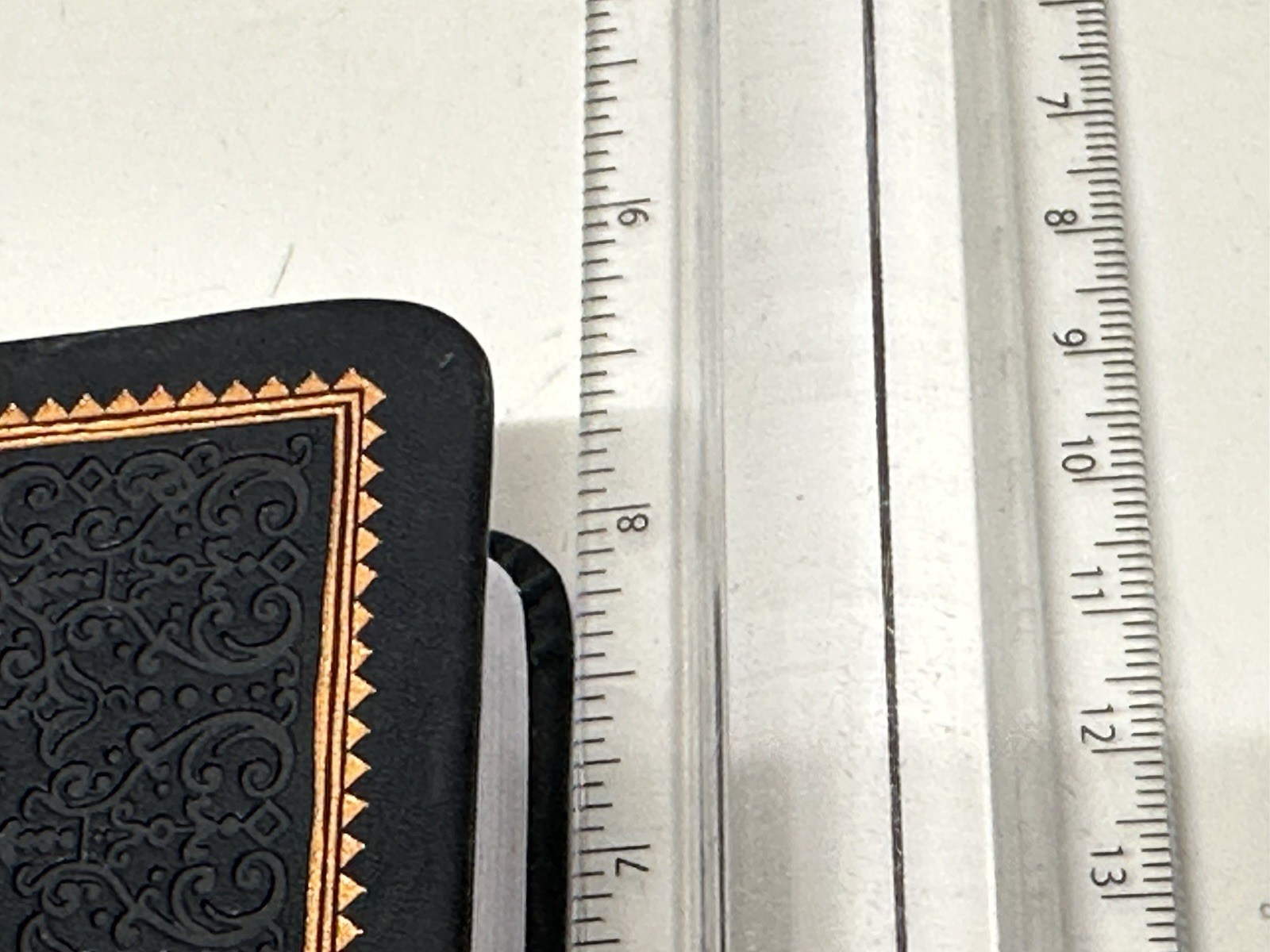 NEW Leatherette (faux leather) Black Blank Sketchbook Journal. 5.5 x 8 in.