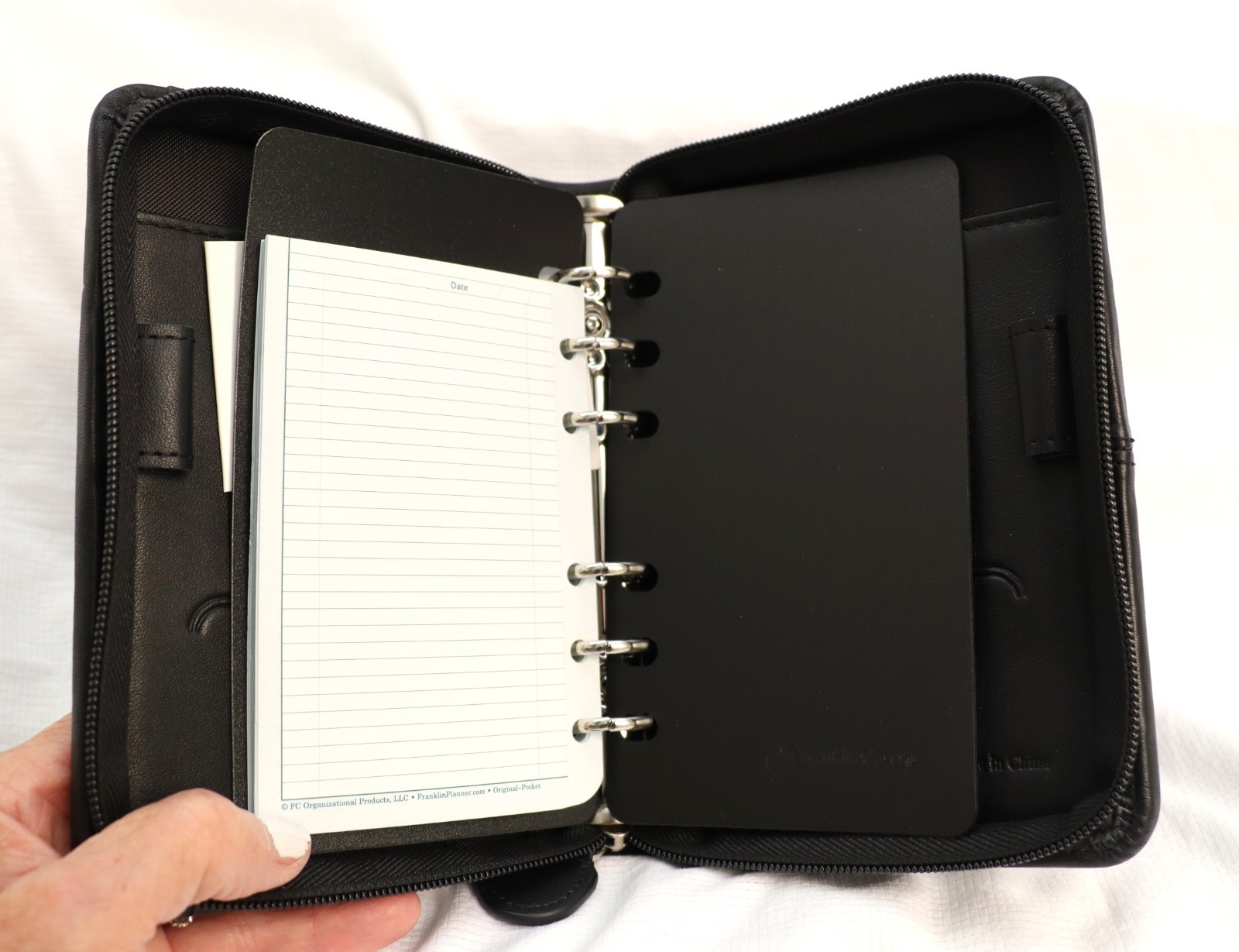 FRANKLIN COVEY Black Smooth Leather Six Ring Binder Notebook 7″ NEW