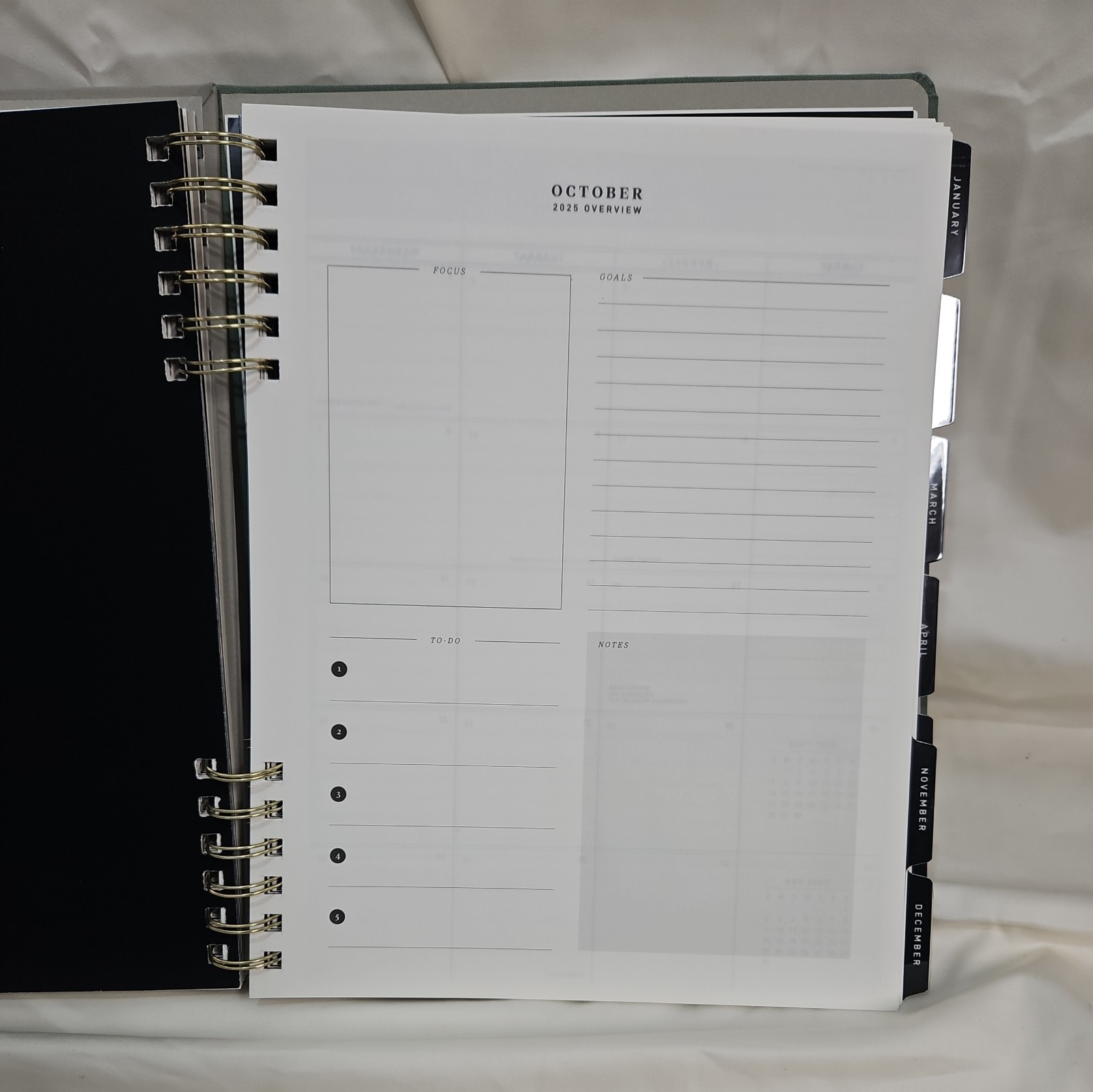 Altitude 8.5×11 2025-2026 Weekly Monthly Planner Dark Sage Warm Gray