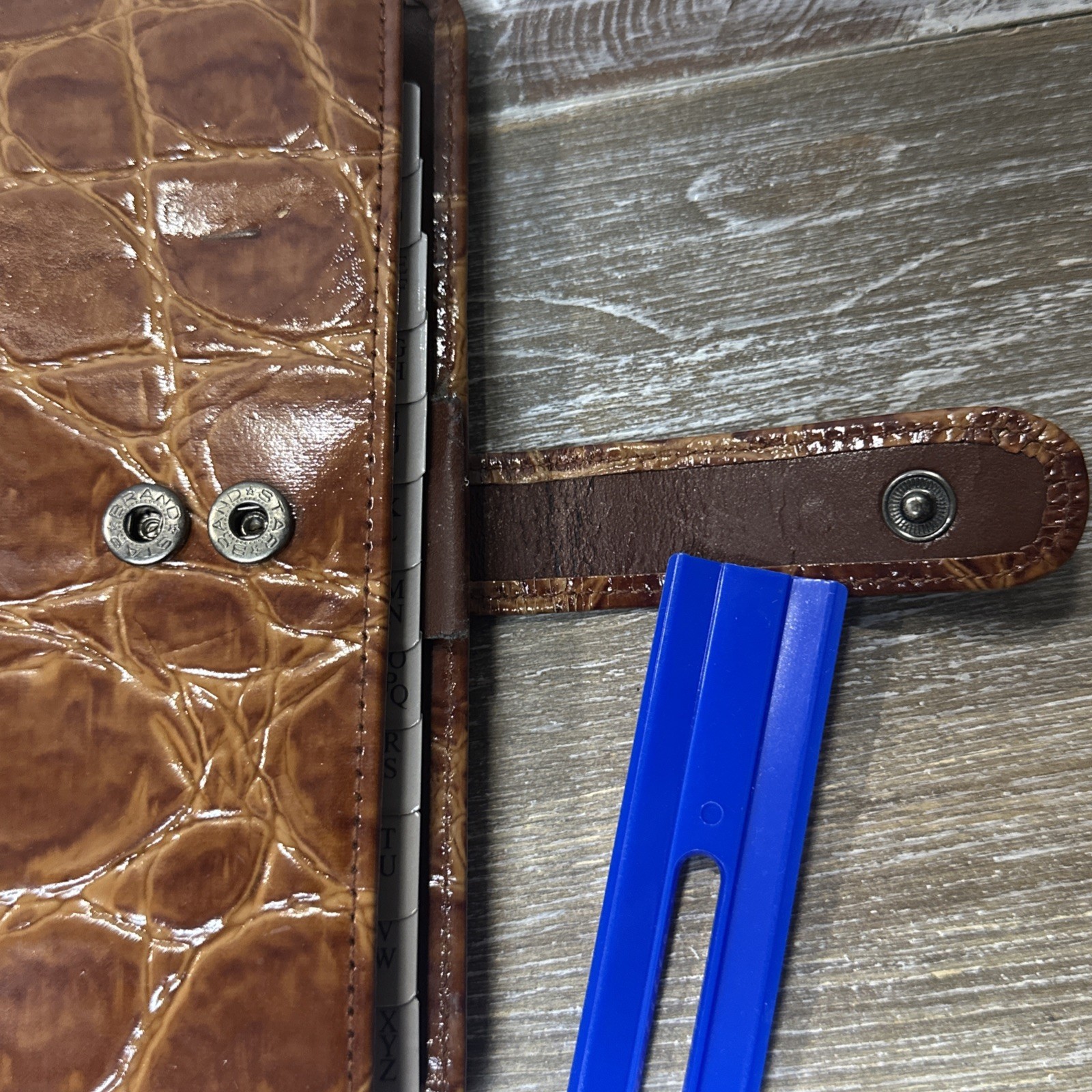 Vtg Buxton Genuine Leather 6 Ring Planner Organizer Address Book Croc Embossed