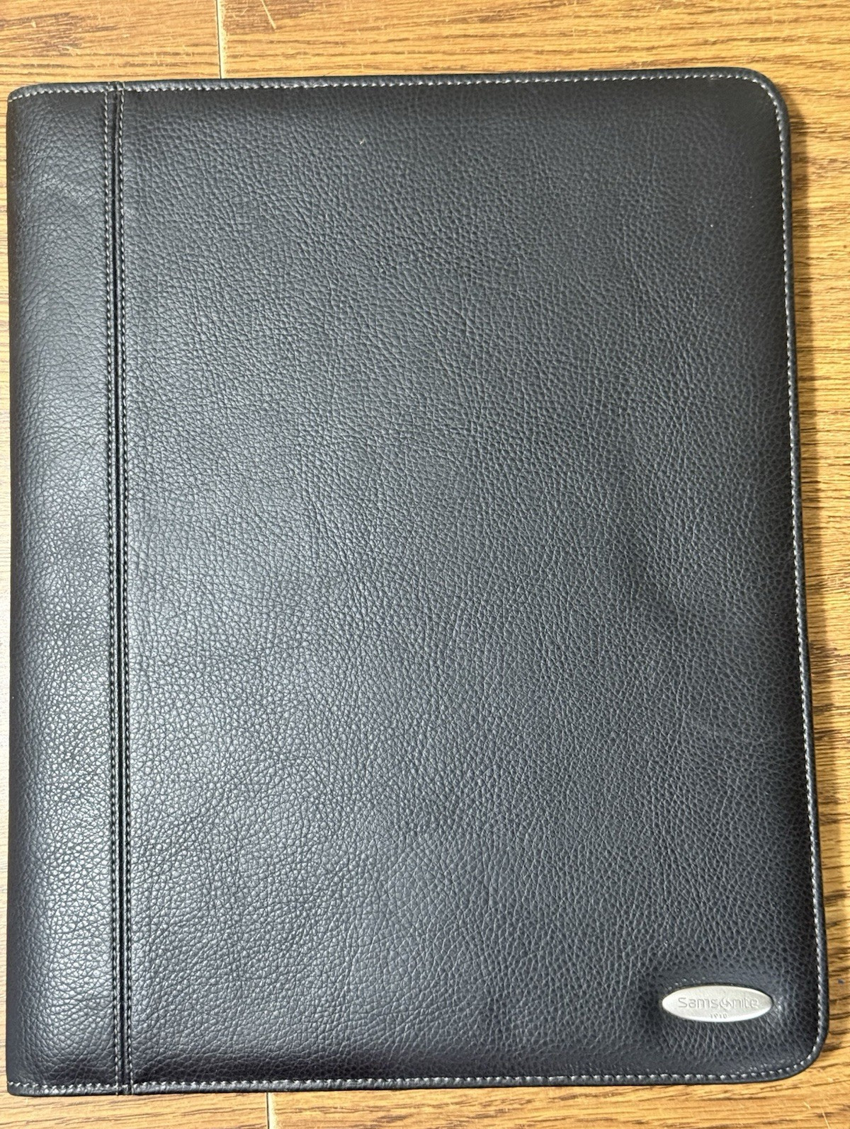 Samsonite 1910 Large Faux Leather Organizer Portfolio w/ Calculator