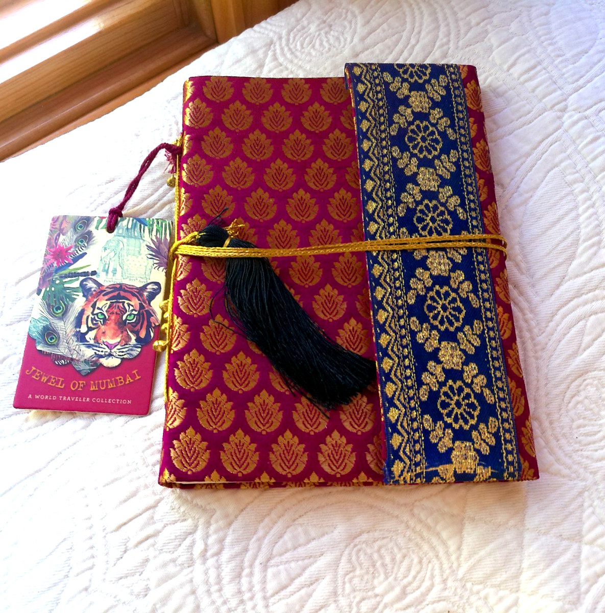 JEWEL OF MUMBAI HANDMADE RECYCLED SARI COVERED JOURNAL 144 LINED PAGES INDIA