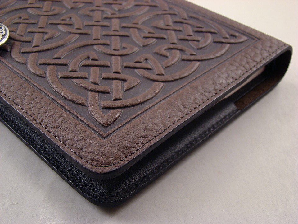 Oberon Leather Journal: 6×9 Bold Celtic Knot Cover w/ Blank Page Insert – NOS!