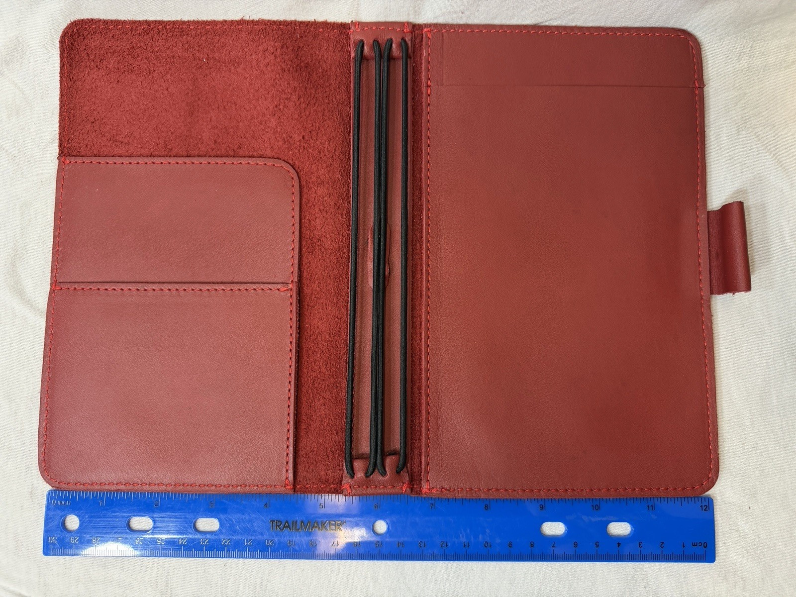 Planner Perfect Brand Traveler’s Notebook – Darker Red