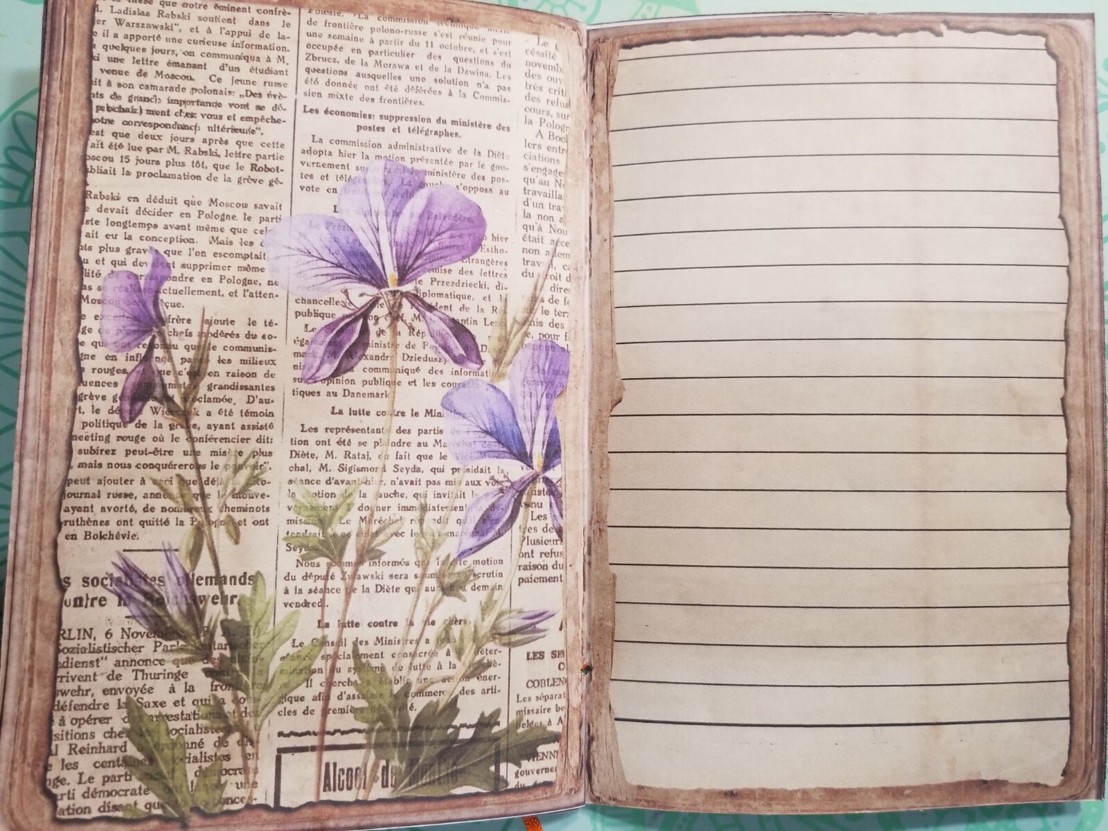 Junk Journal Booklet “WILDFLOWERS” BOTANICAL HANDMADE Cards, Pockets,