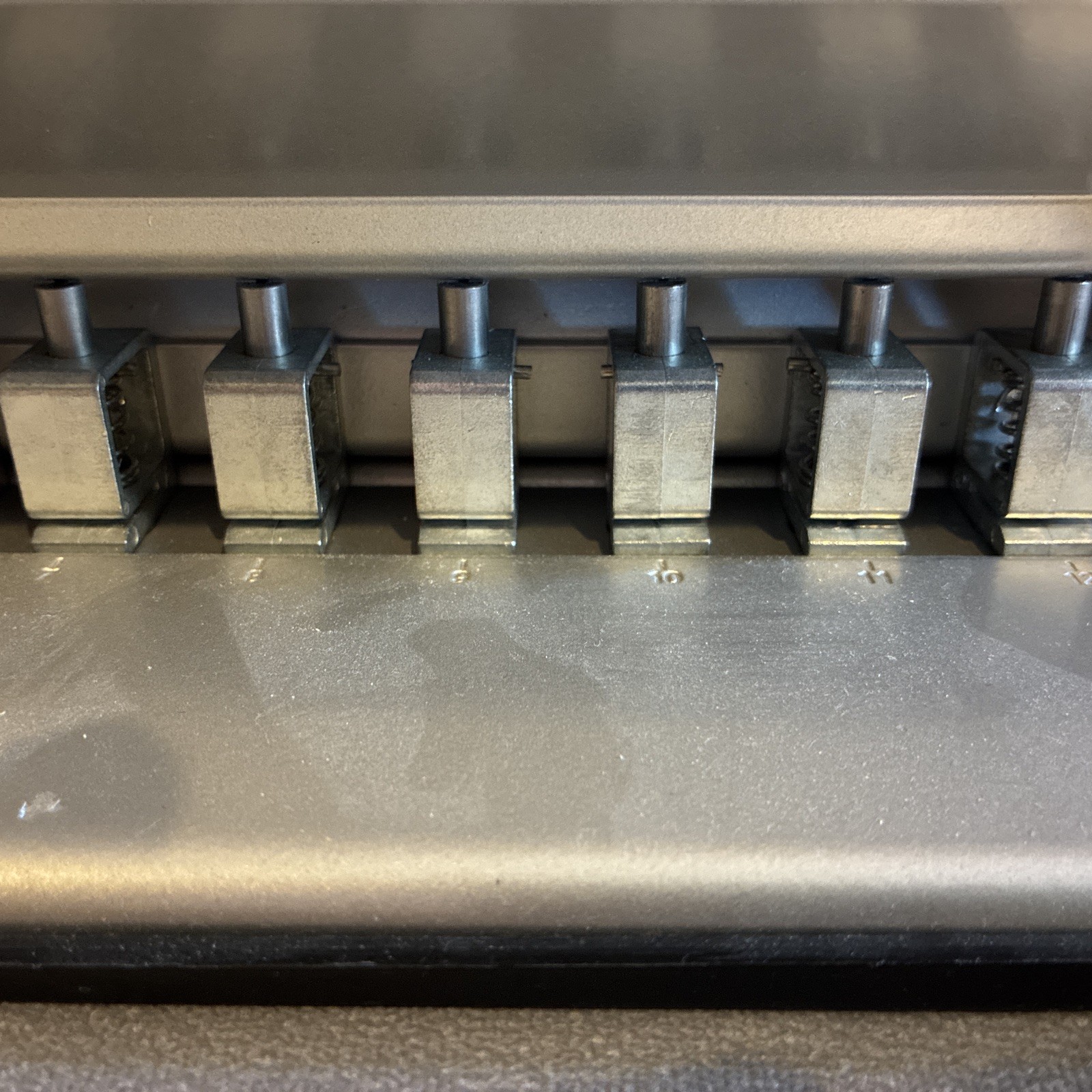 TUL Custom Note-Taking System 12-Hole Discbound Paper Punch – gently used