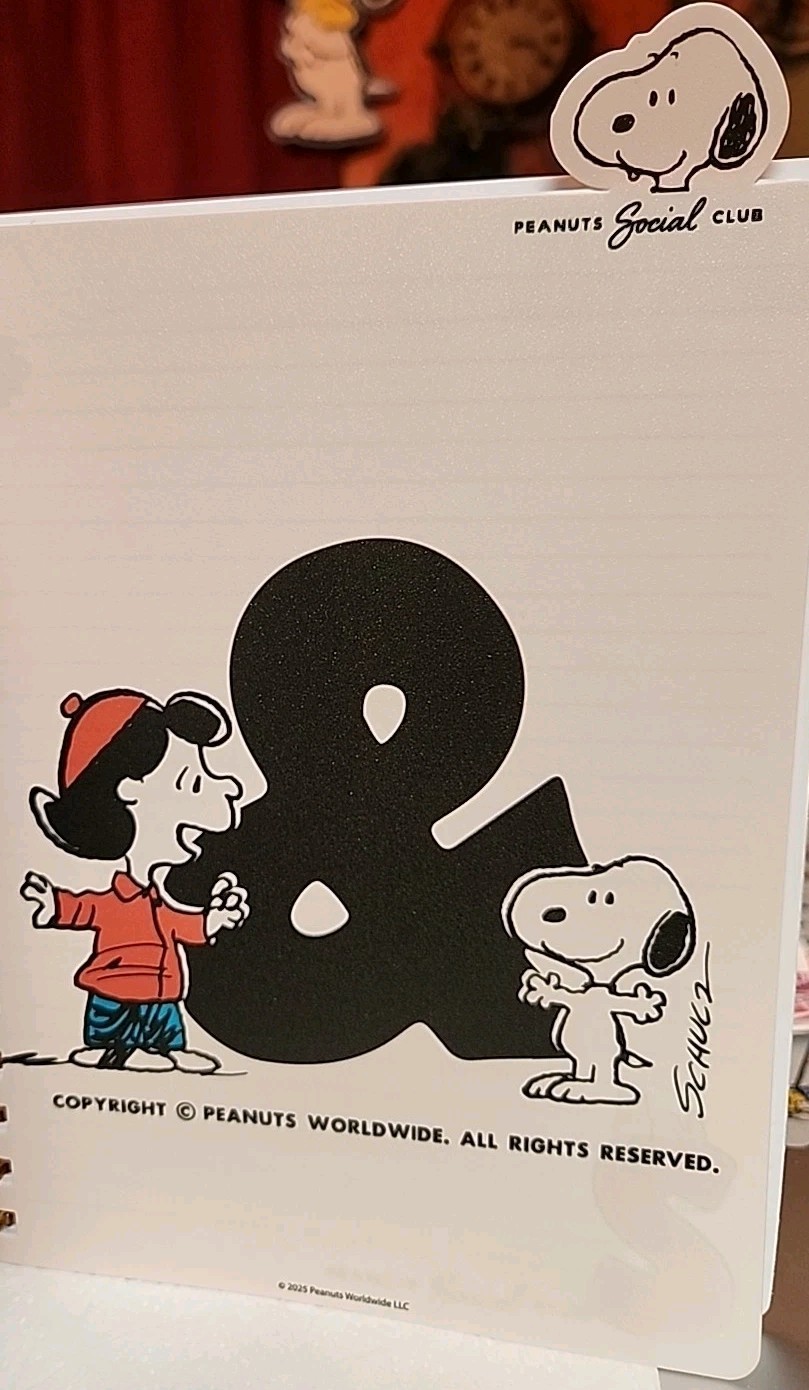Peanuts Snoopy Social Club Journal 96 Page 6.5×8.5 W/Free Pen