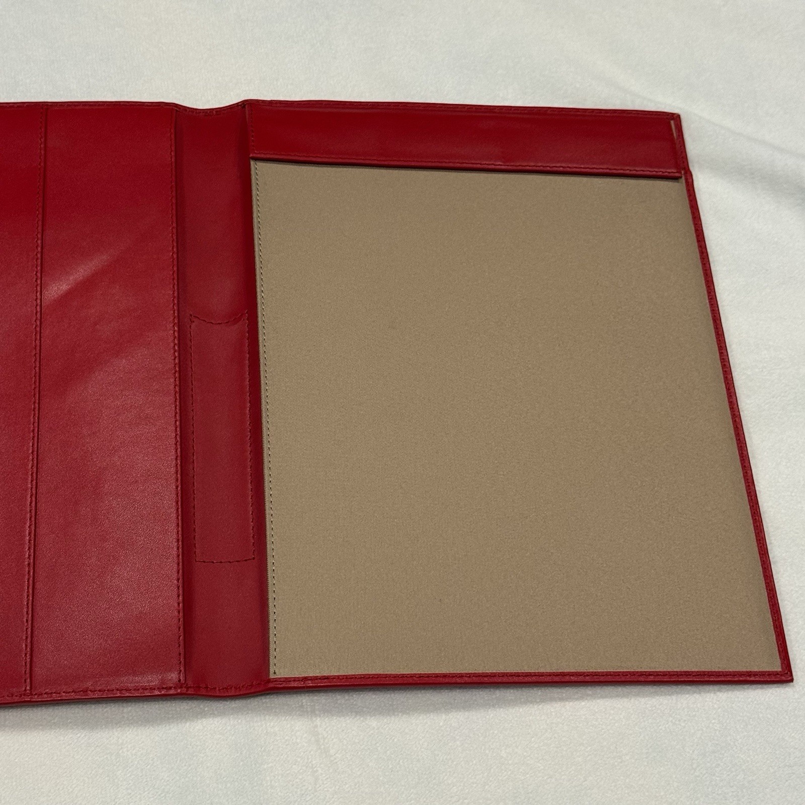 Levenger Executive Padfolio Tyler Folio Red Smooth Leather 10x12x1”