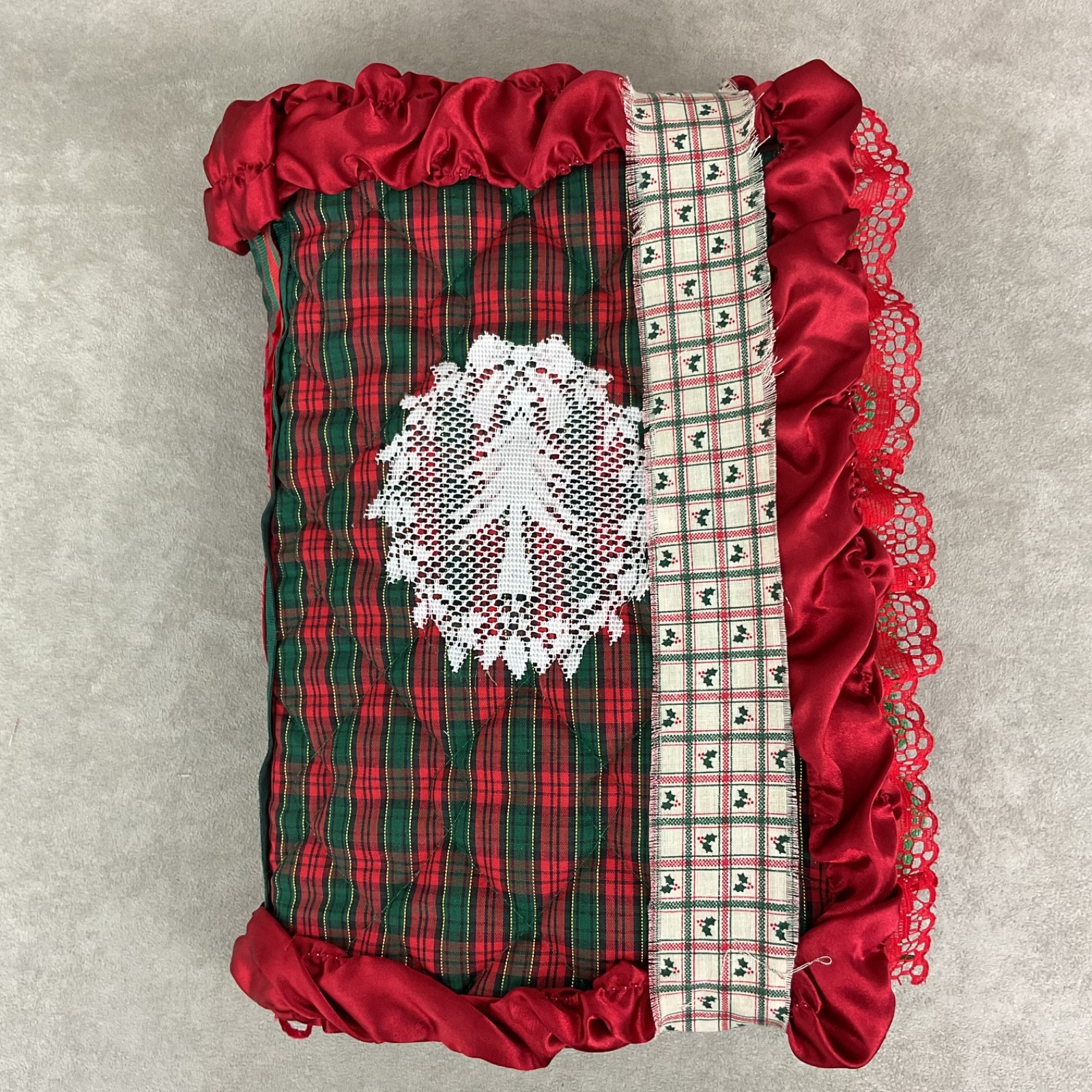 Handmade Christmas Junk Journal – 86 pages mixed media art book – quilted plaid