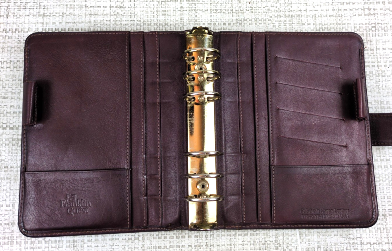 Franklin Quest Compact Open Top Snap Leather Binder Wallet 6 Rings Burgundy