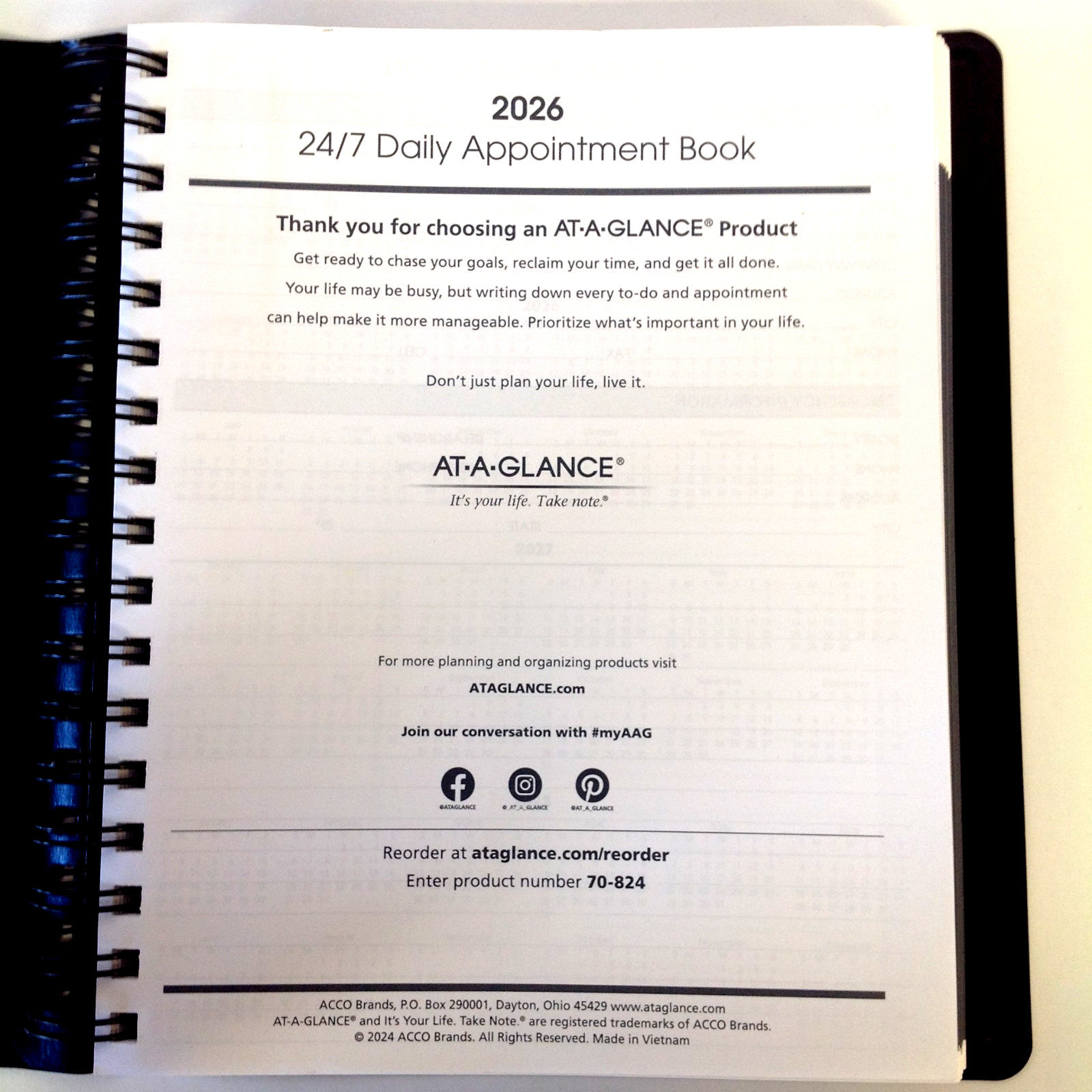 2026 At-A-Glance 70-824-05 My Day 24/7 Daily Appointment Book 7″ x 8-3/4″ Black
