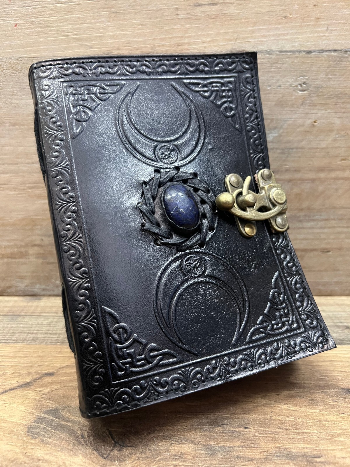 Black Handcrafted Leather Journal 7″ x 5″
