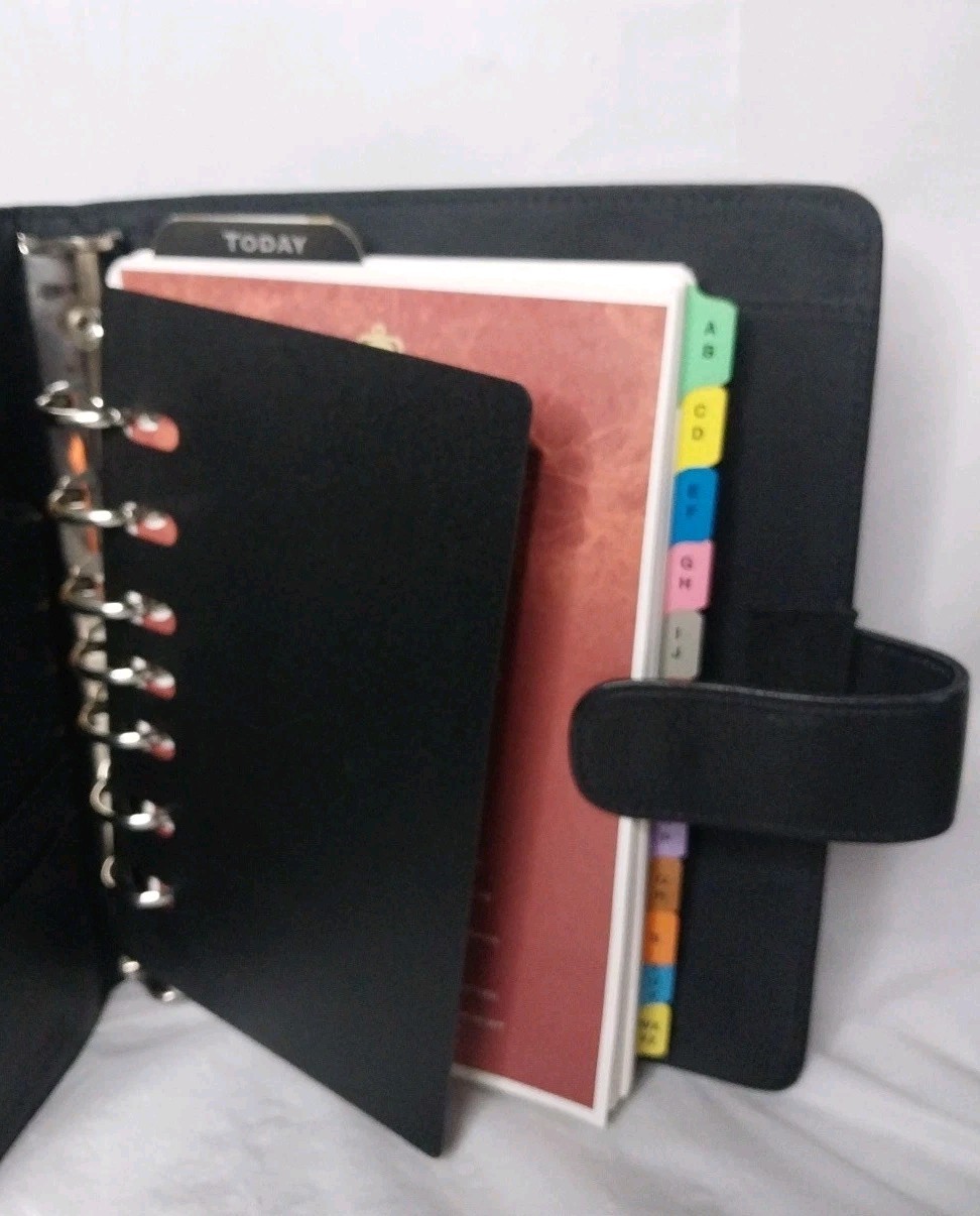 Vintage Daytimer Planner Binder Black Leather 7 Ring Organizer 9.5″ X 7.5″