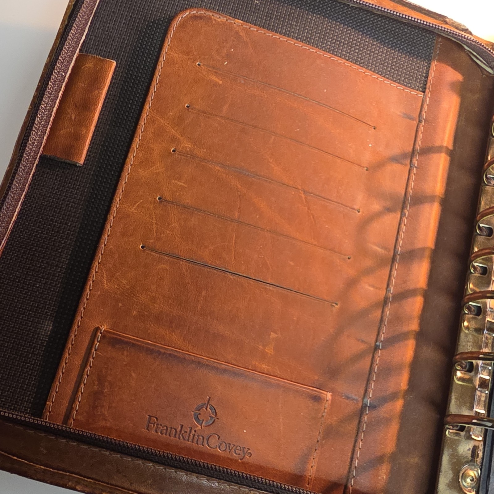 Franklin Covey Riverwood Leather PadFolio Distressed Warm Brown USA