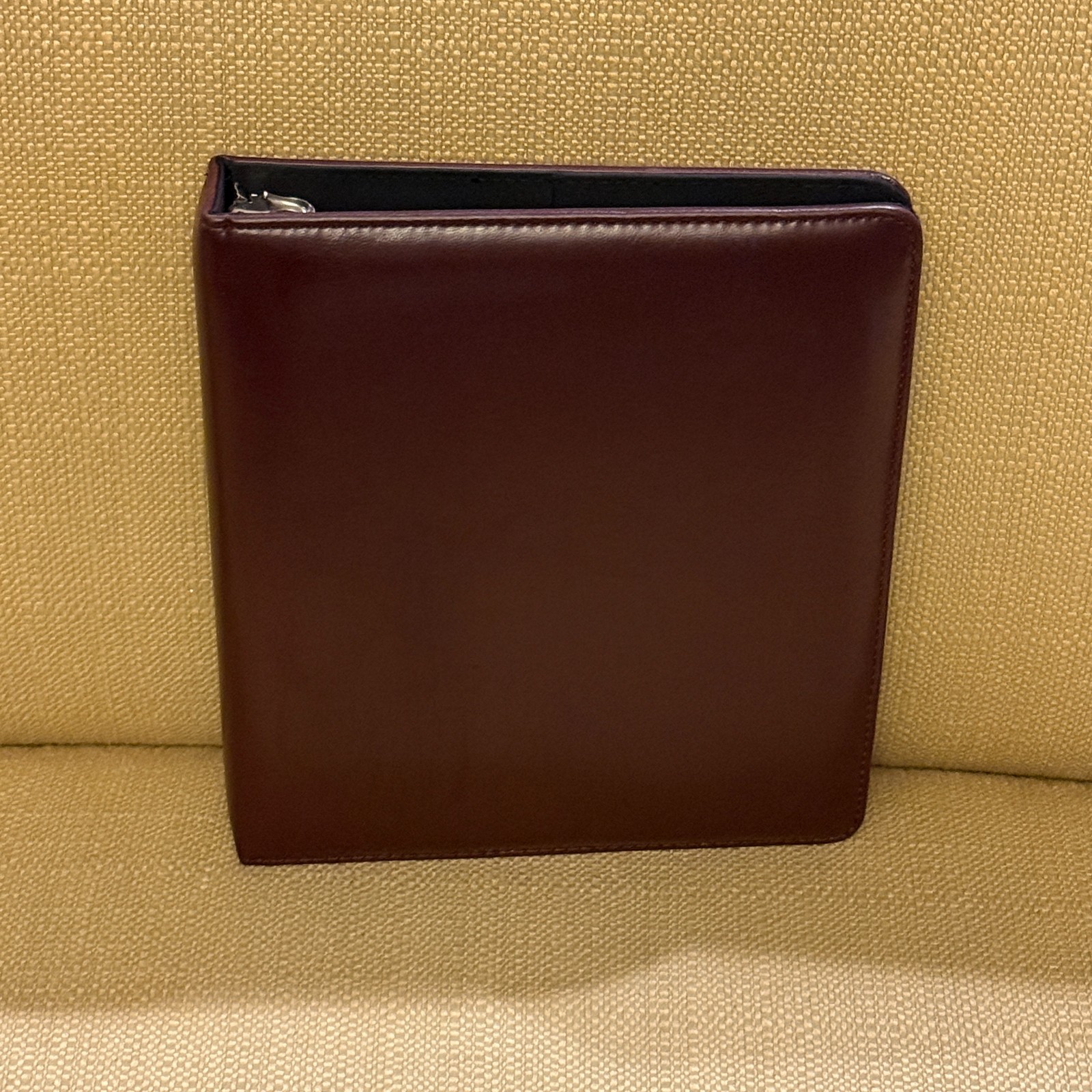 Franklin Covey Classic 7 Ring Planner Binder Organizer Burgundy Faux Leather