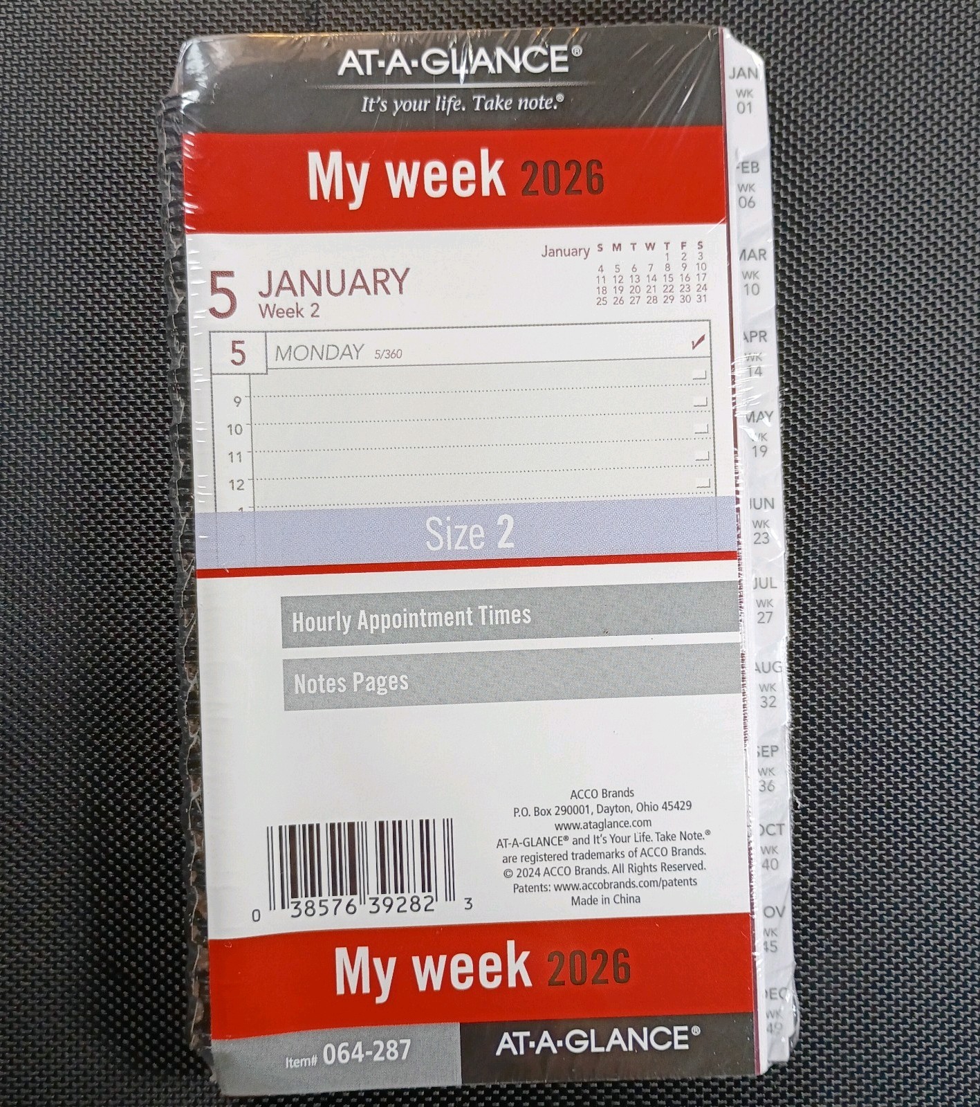 AT-A-GLANCE 2026 Weekly Planner Wirebound Size 2 Item #064-287 Pocket Size. New
