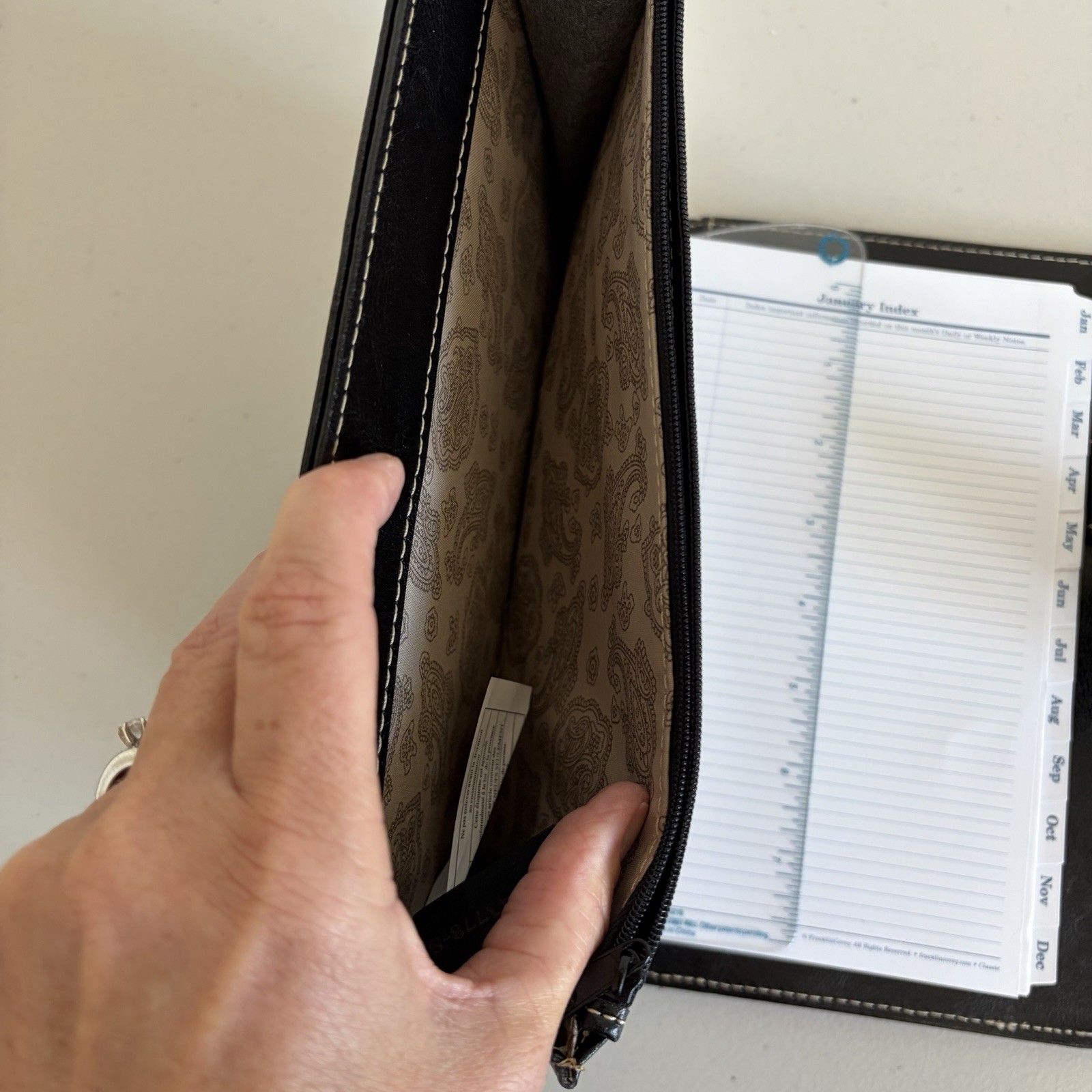 Franklin Covey Leather 7-Ring Notebook Planner Organizer Needs Fillers Black
