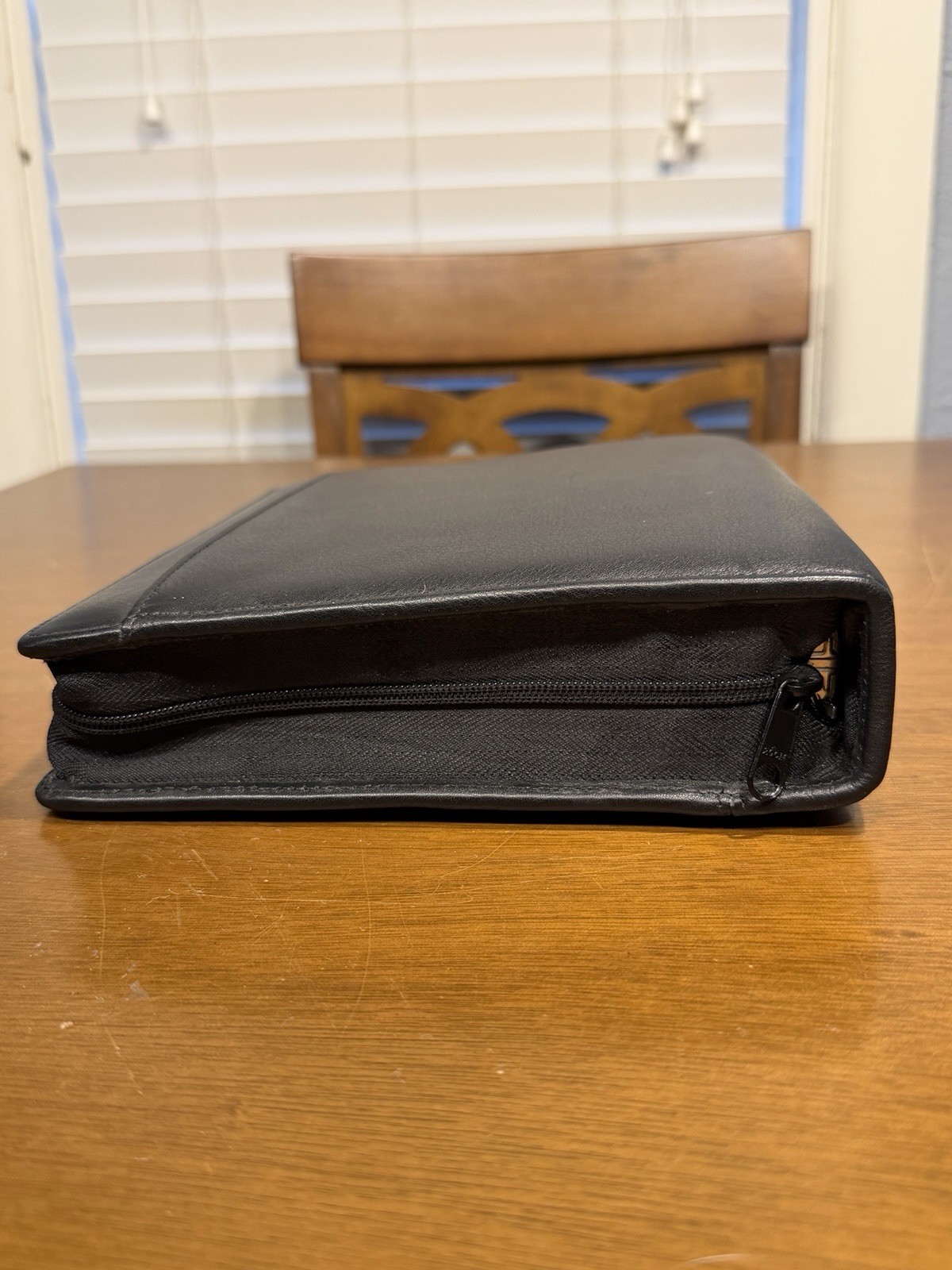Vintage Day Runner Pro Business System Black Leather 7-Ring Binder Planner 8×10”