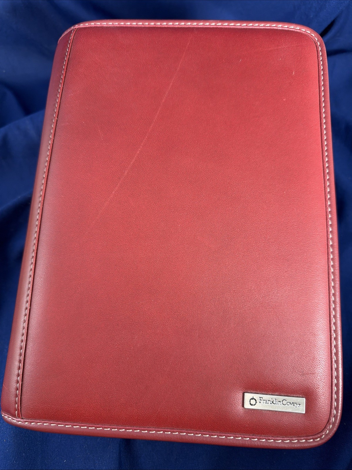 Franklin Covey Red Simulated Leather Classic Size Zipper 7 Binder Pages