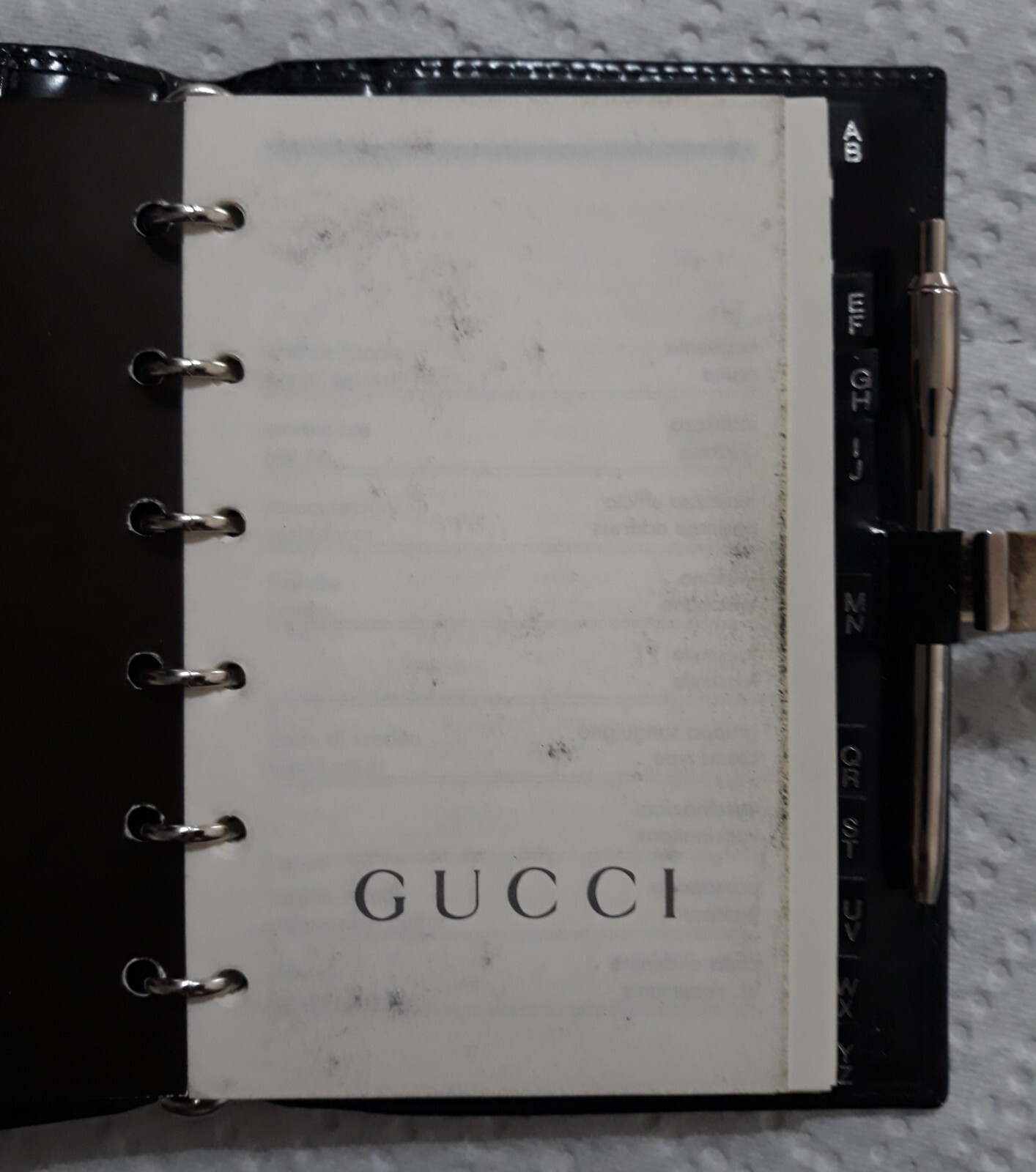GUCCI VINTAGE LEATHER AGENDA. MADE IN ITALY. W/ORIGINAL FACTORY INFO & PEN.