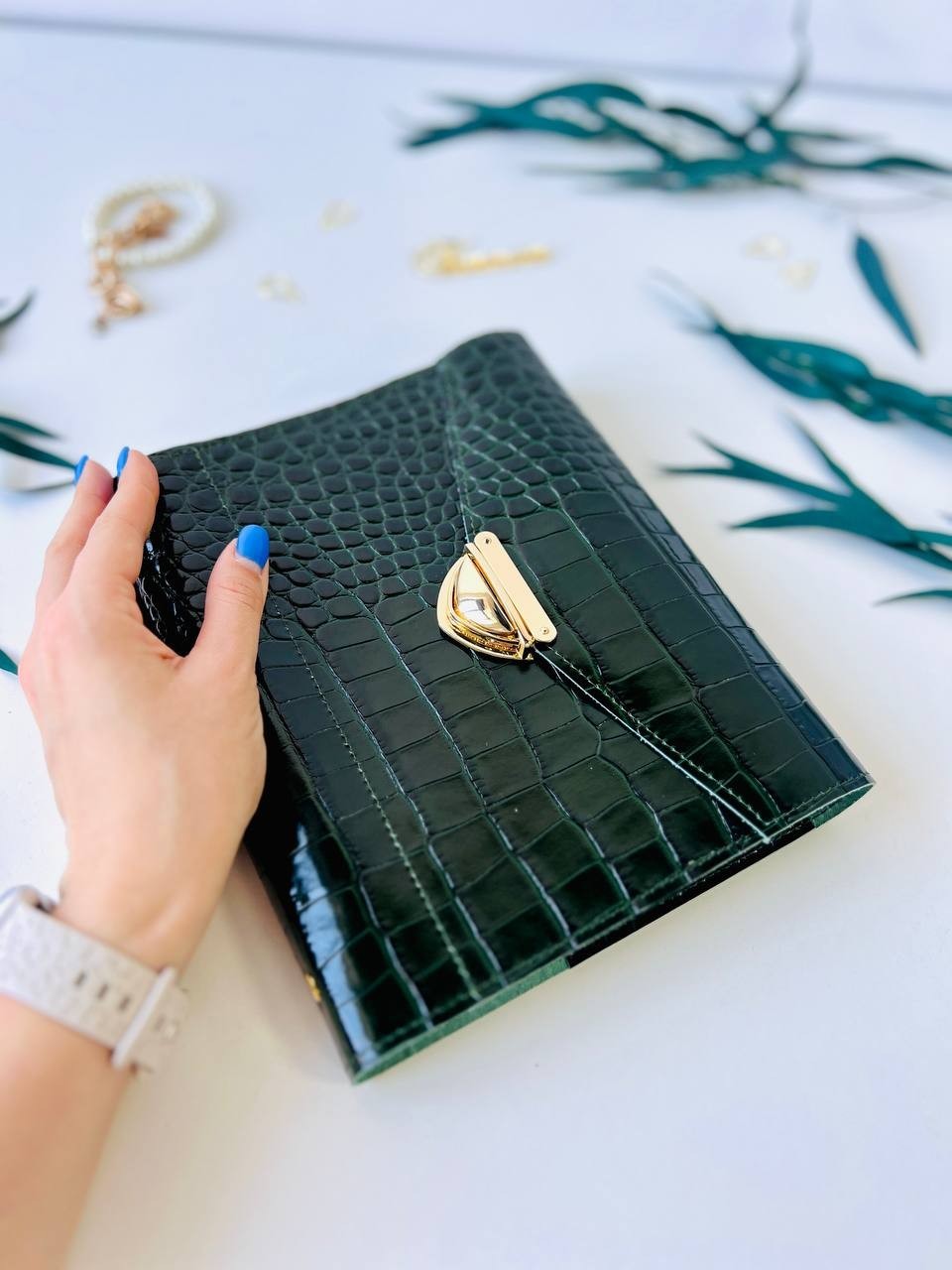 Green Genuine Leather Organizer – Croc Print notebook