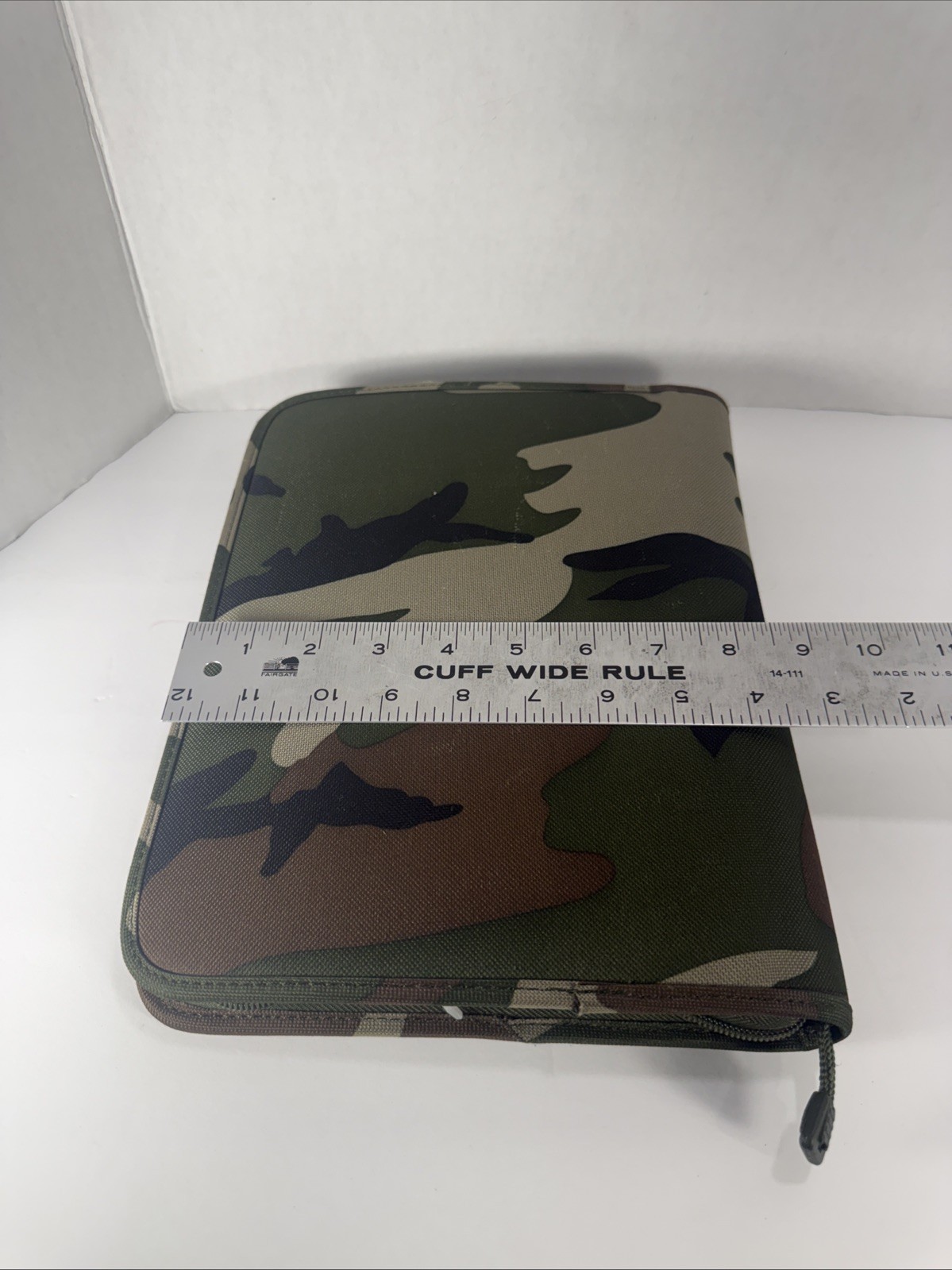 New~Day timer Zippered 3 Ring Camo Military Planner~11.5”x9”x1.5”