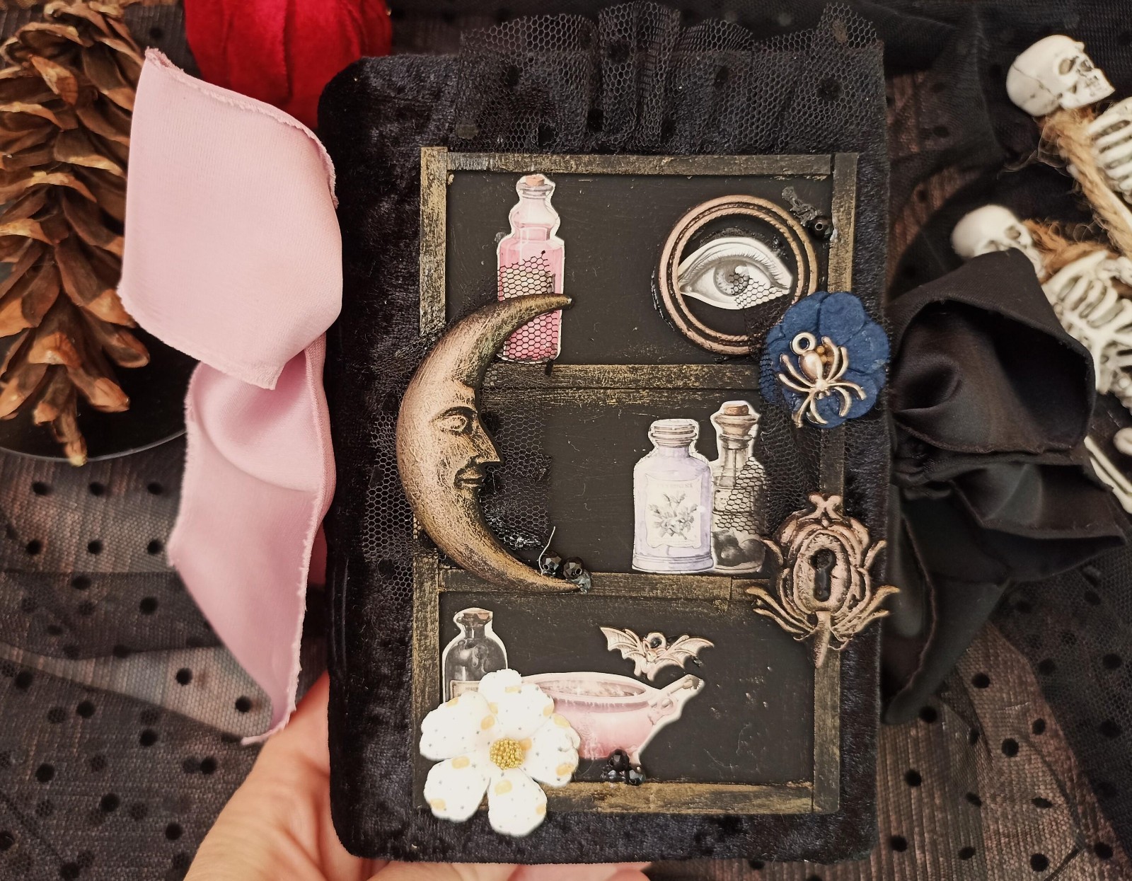 Junk journal handmade blank Witch Spell Book Halloween Spooky 6×5 in 200 pgs