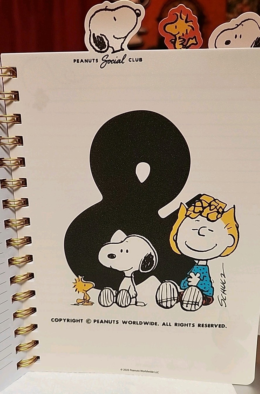 Peanuts Snoopy Social Club Journal 96 Page 6.5×8.5 W/Free Pen