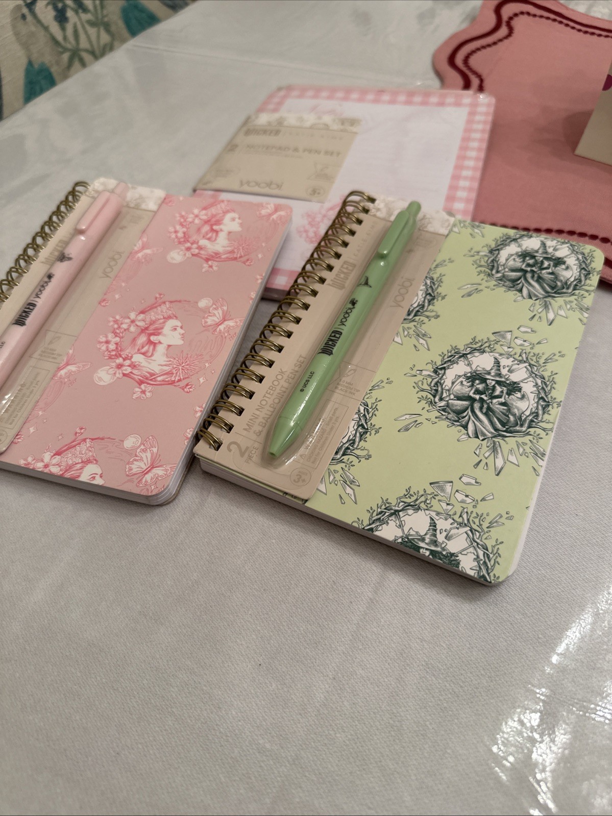 Wicked Paper Lot Yoobi Glinda Elphaba New Target Notebooks Pen Sealed Pink Green