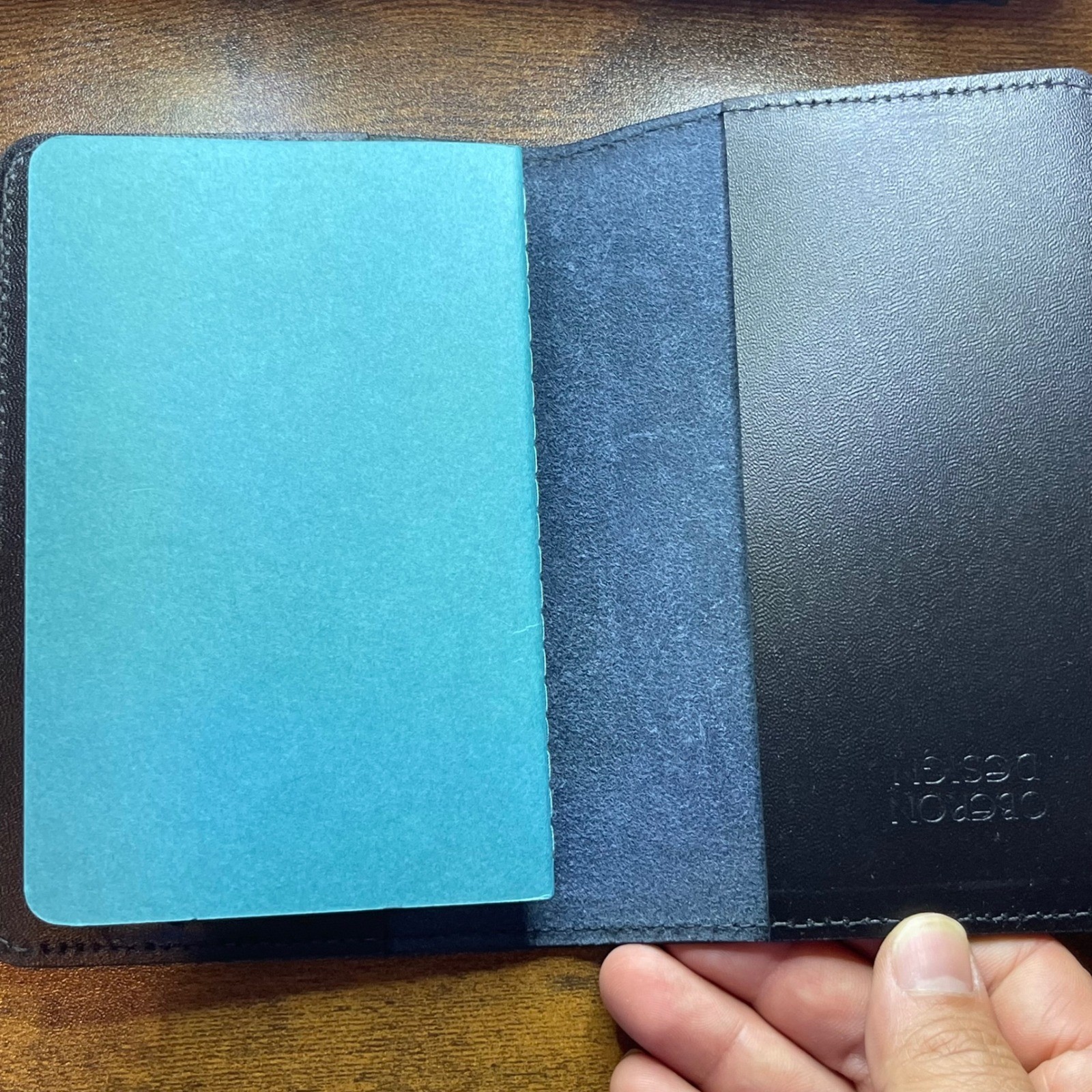 Oberon Design Navy Leather Great Wave Refillable 4″x6″ Notebook Cover Hokusai