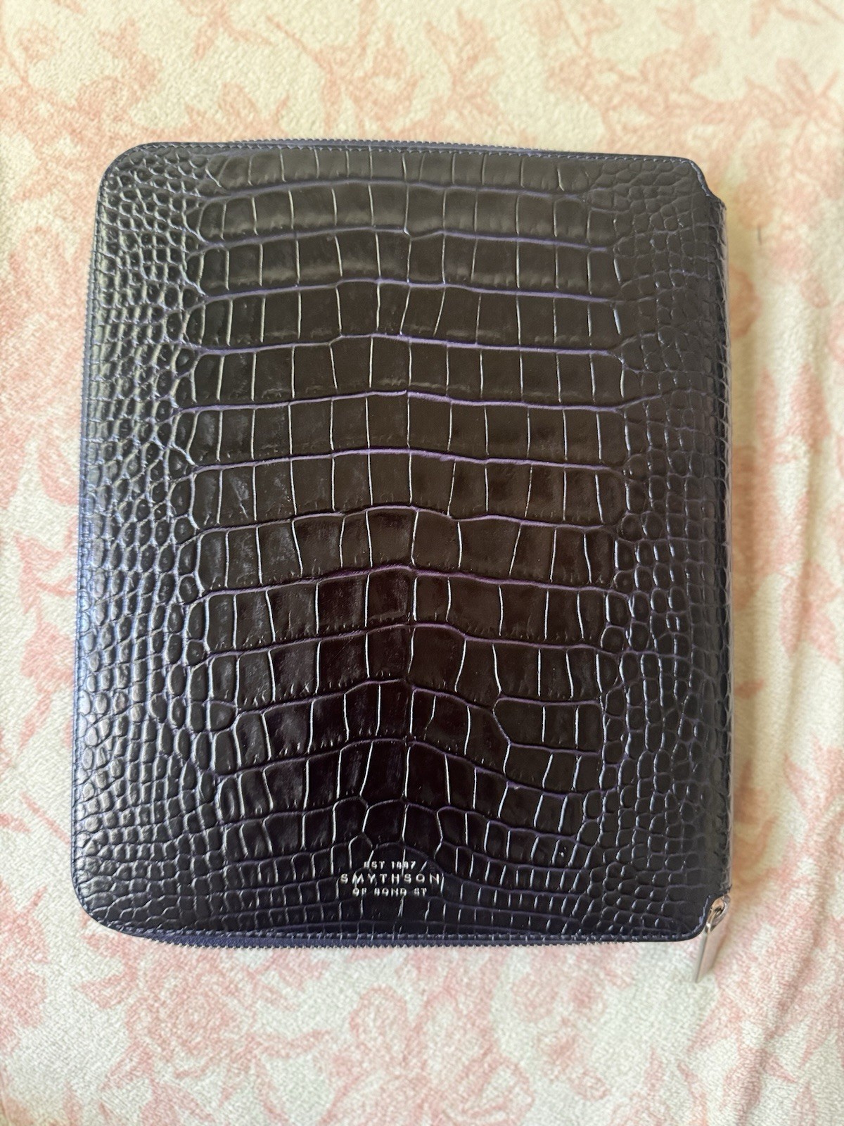 A5 Writing Folder with Zip in Mara – Navy