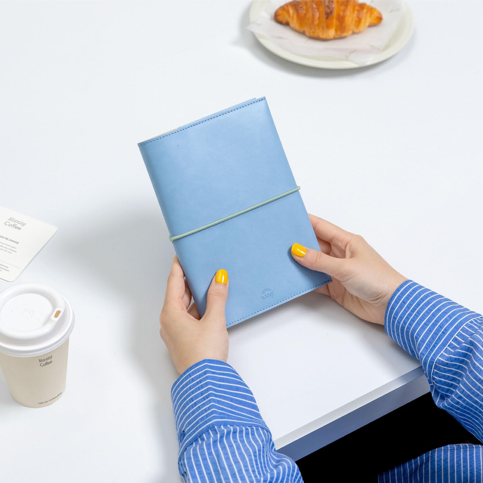 Iroha 2026 SUNNY Planner STANDARD Weekly Planner (2026/April Start/B6 Size) [azu