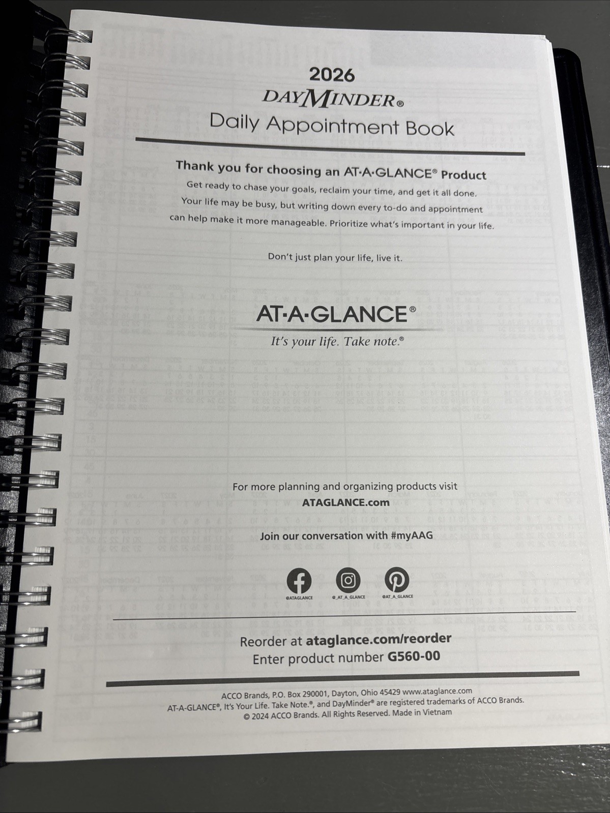 AT-A-GLANCE 2026 Appointment Book Daily Four Person Group Planner NWOB