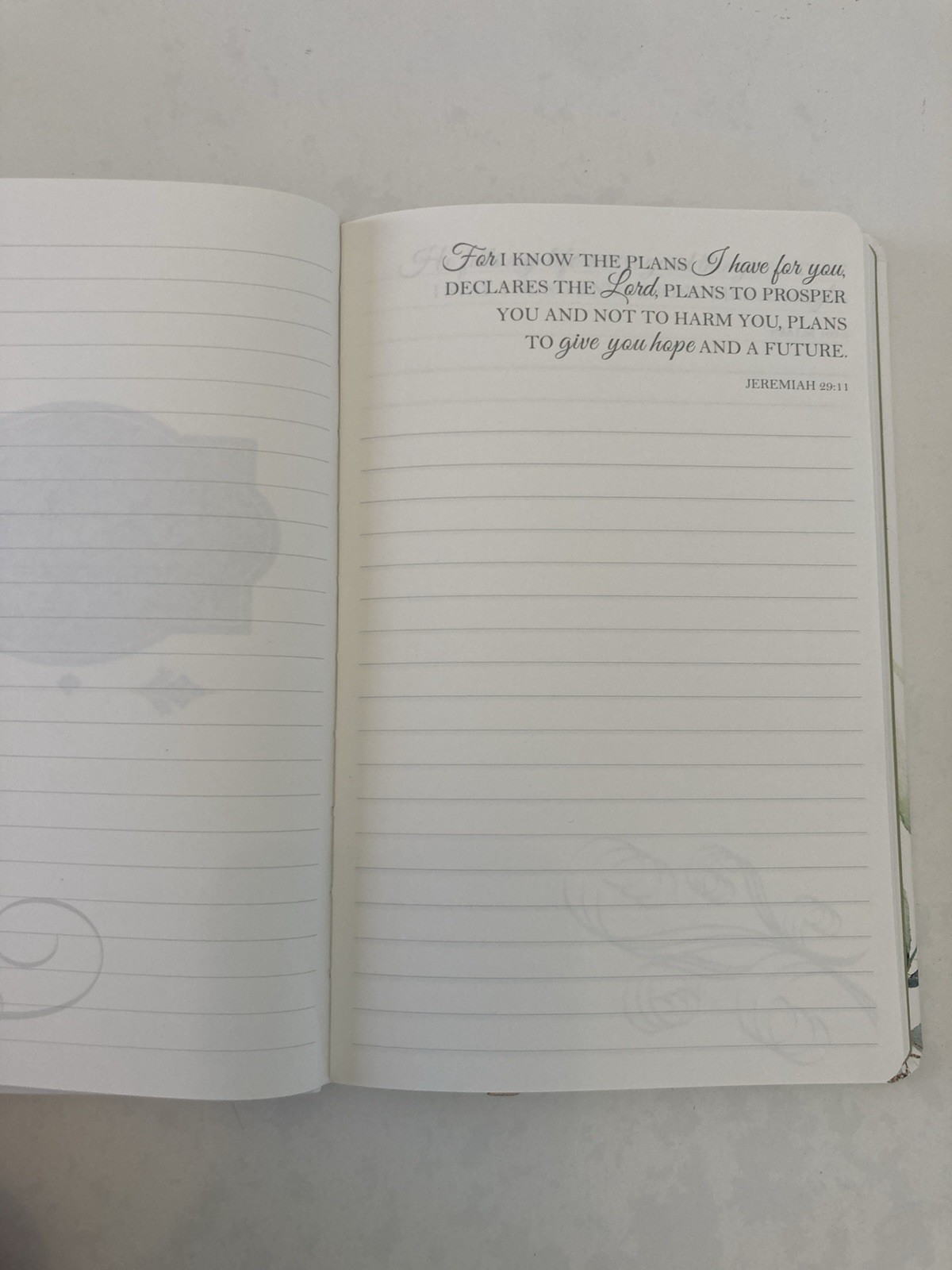 Journal Blank Booklet Notebook Scripture Biblical Quotes 8.5″x 5.5″ White Gold