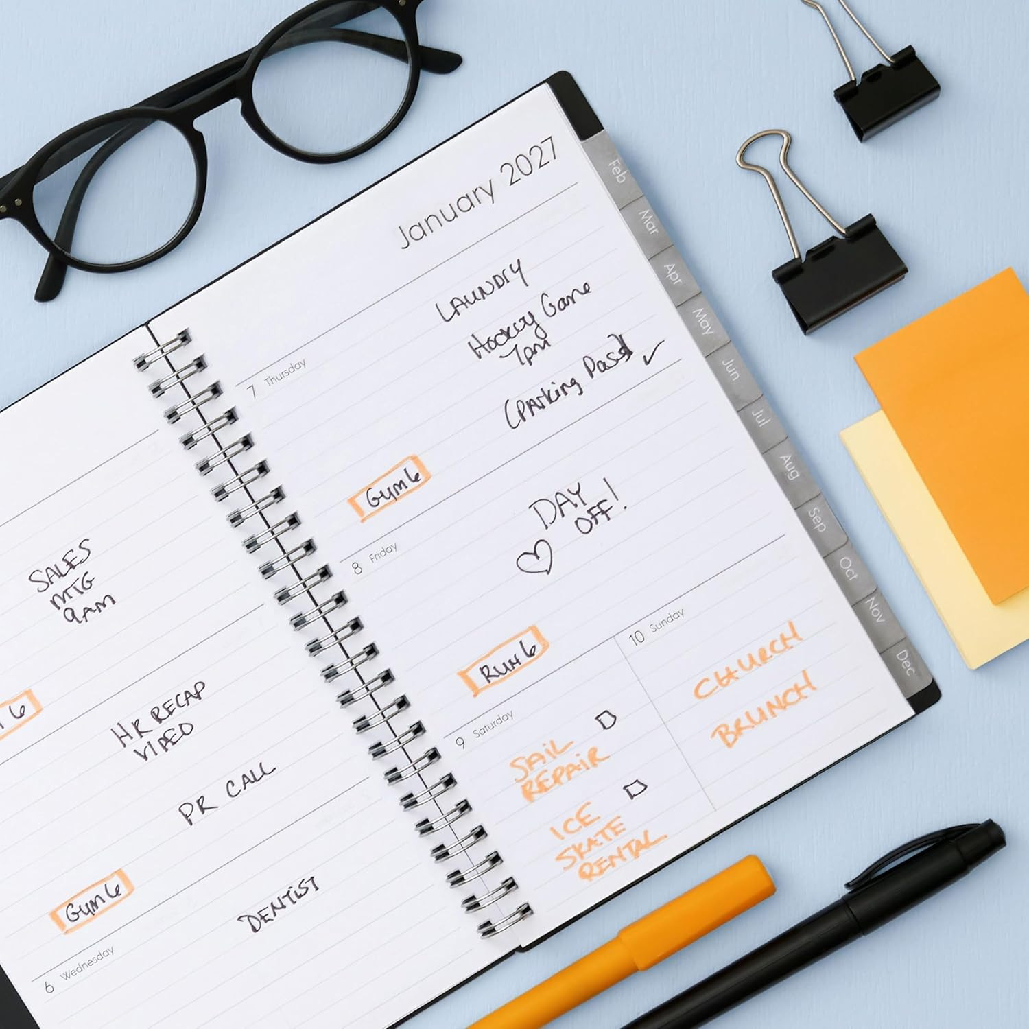 2027 Weekly and Monthly Planner Calendar, Includes January 2027 – December 2027,