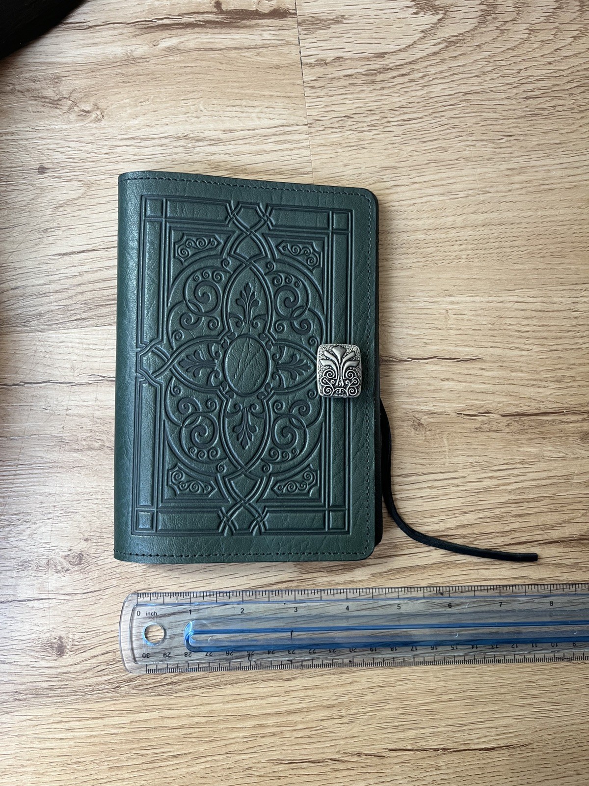 Oberon Design Florentine Small Journal In Green