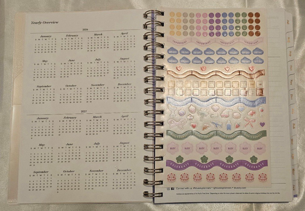 2026-2027 Blue Sky Sincerely Jules Purple Academic W&M Planner (5″ x 8″)