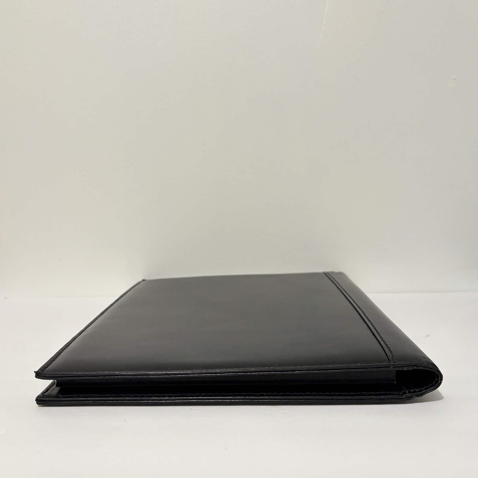 Tumi Padfolio Notepad Organizer Holder Black Leather 9 x 12″ Executive Legal Pad
