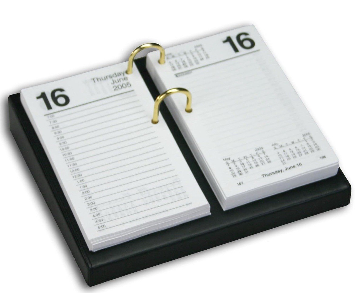 Dacasso A1067 Classic Black Leather 3.5” x 6” Desktop Calendar Holder Base