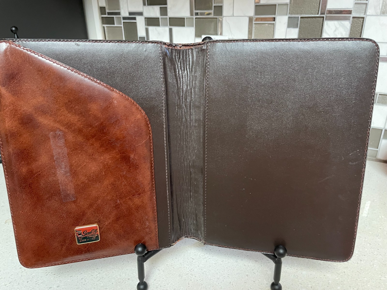 Scully Italy Bifold Leather Portfolio/Notebook Holder 9.5″x7″