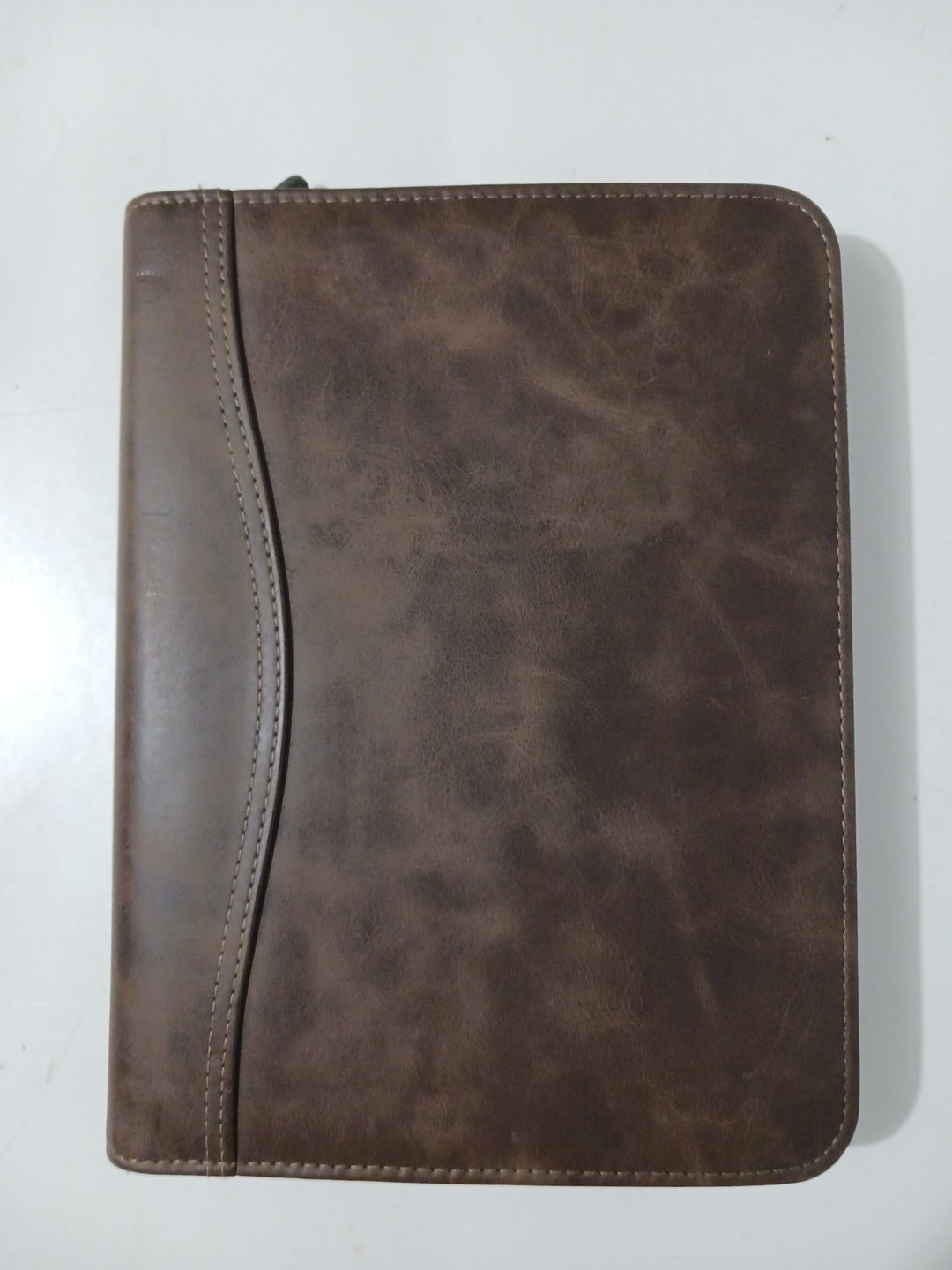 DAY-TIMER Brown Leather Zip Around 7 Ring Binder Organizer Planner 8″x11″ Faux